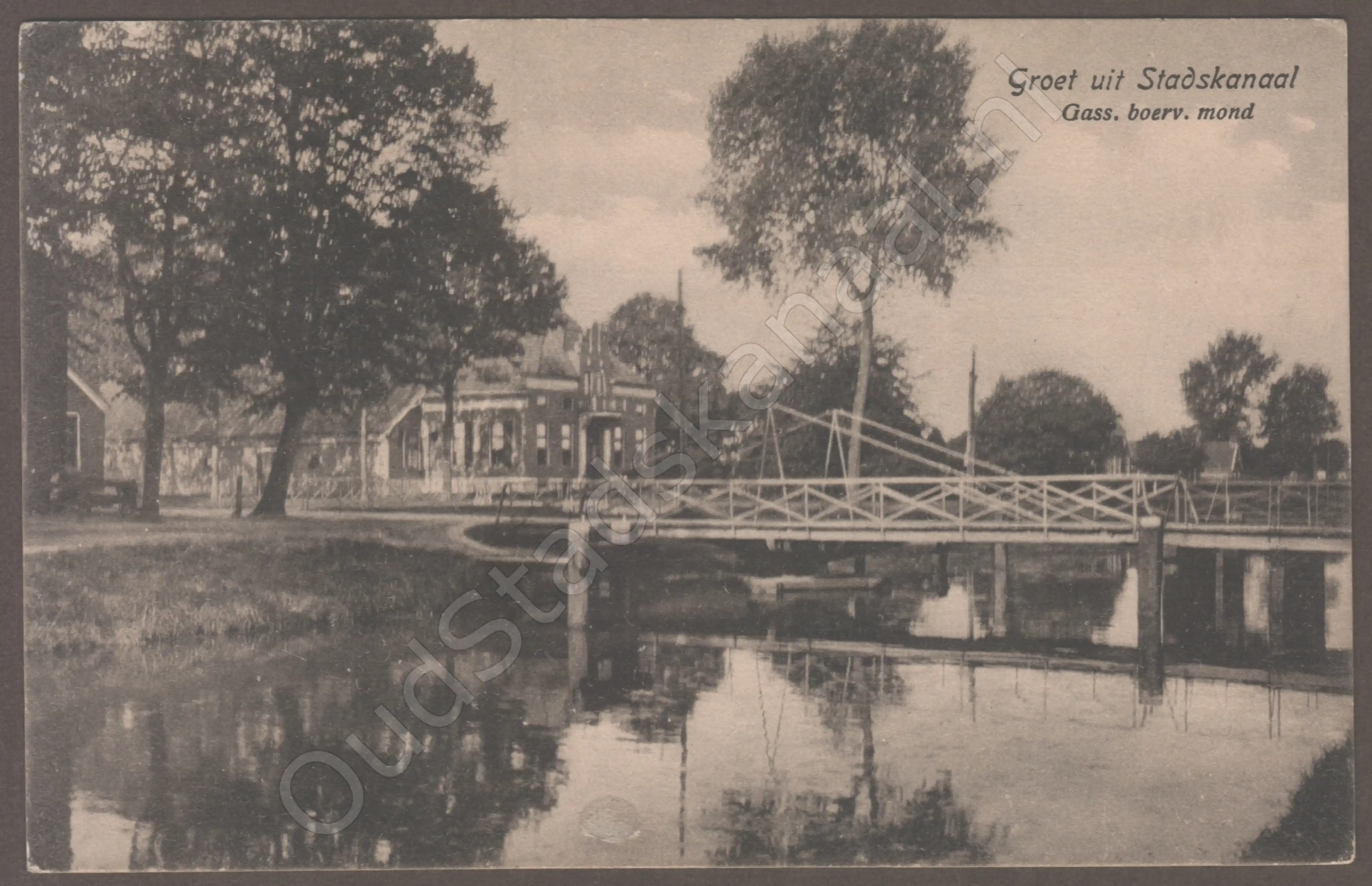 <span id='curid'>10277</span>~Groet uit Stadskanaal - Gass. boerv. mond (&plusmn;1916)