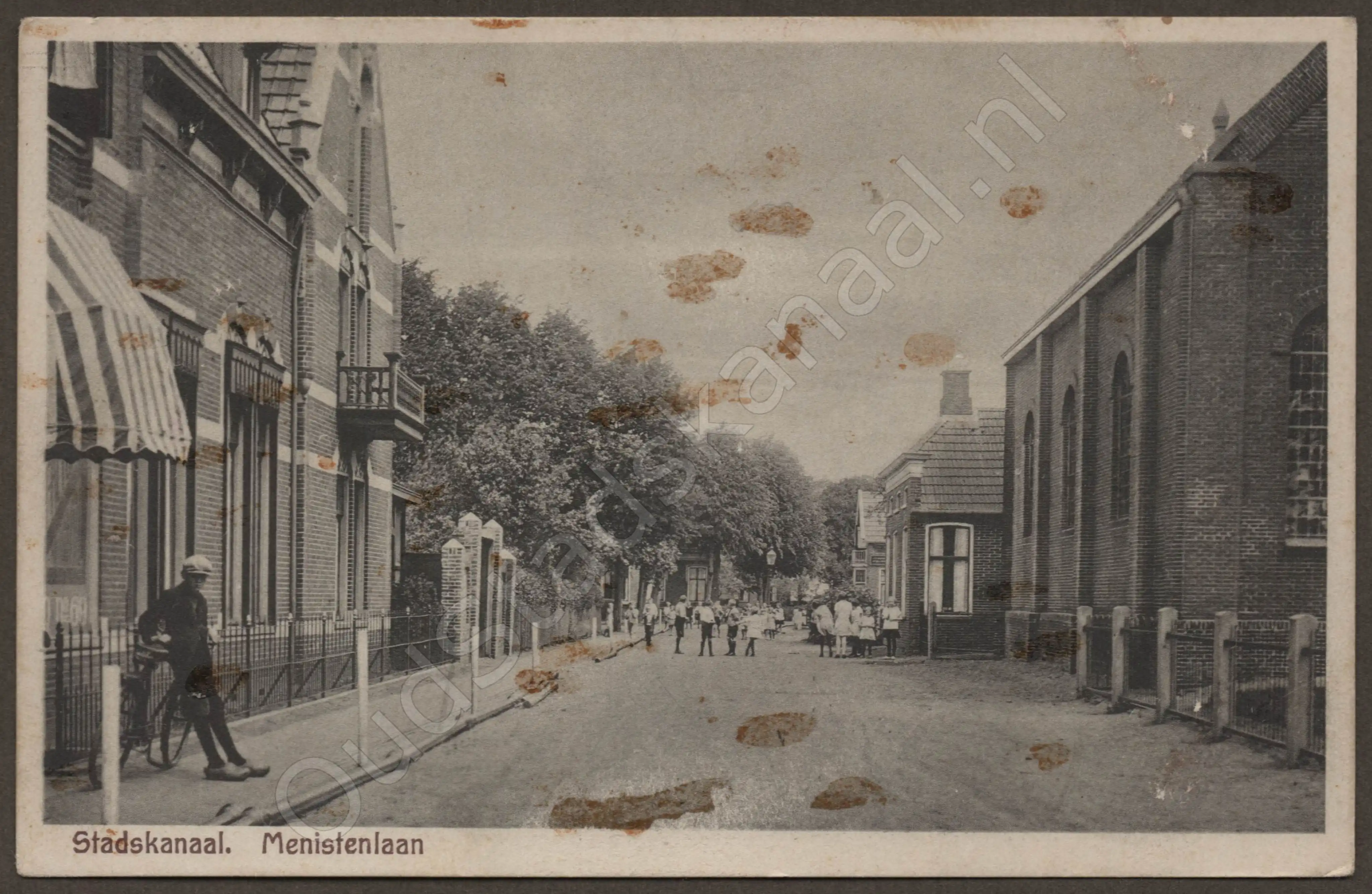 <span id='curid'>1356</span>~Stadskanaal. Menistenlaan (&plusmn;1928)