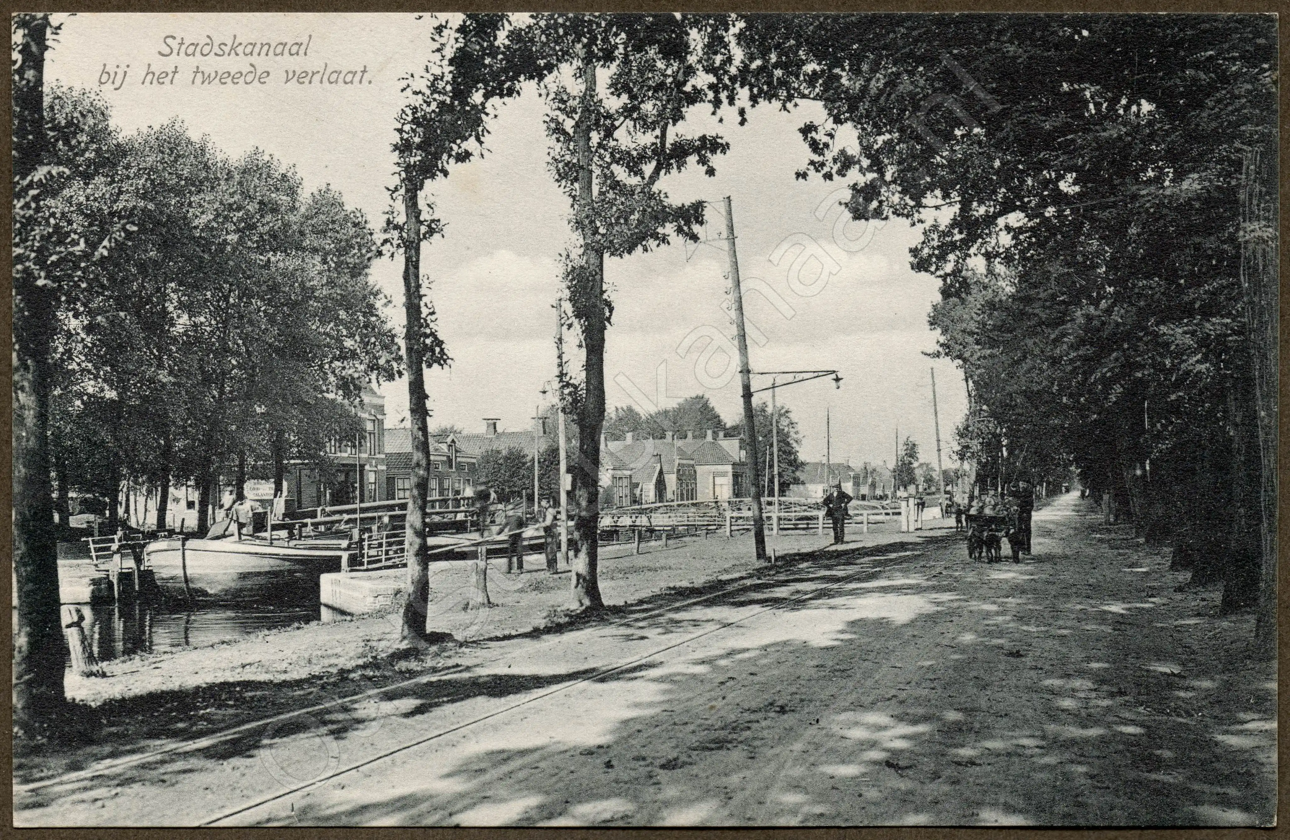 <span id='curid'>1475</span>~Stadskanaal - bij het tweede verlaat. (&plusmn;1912)