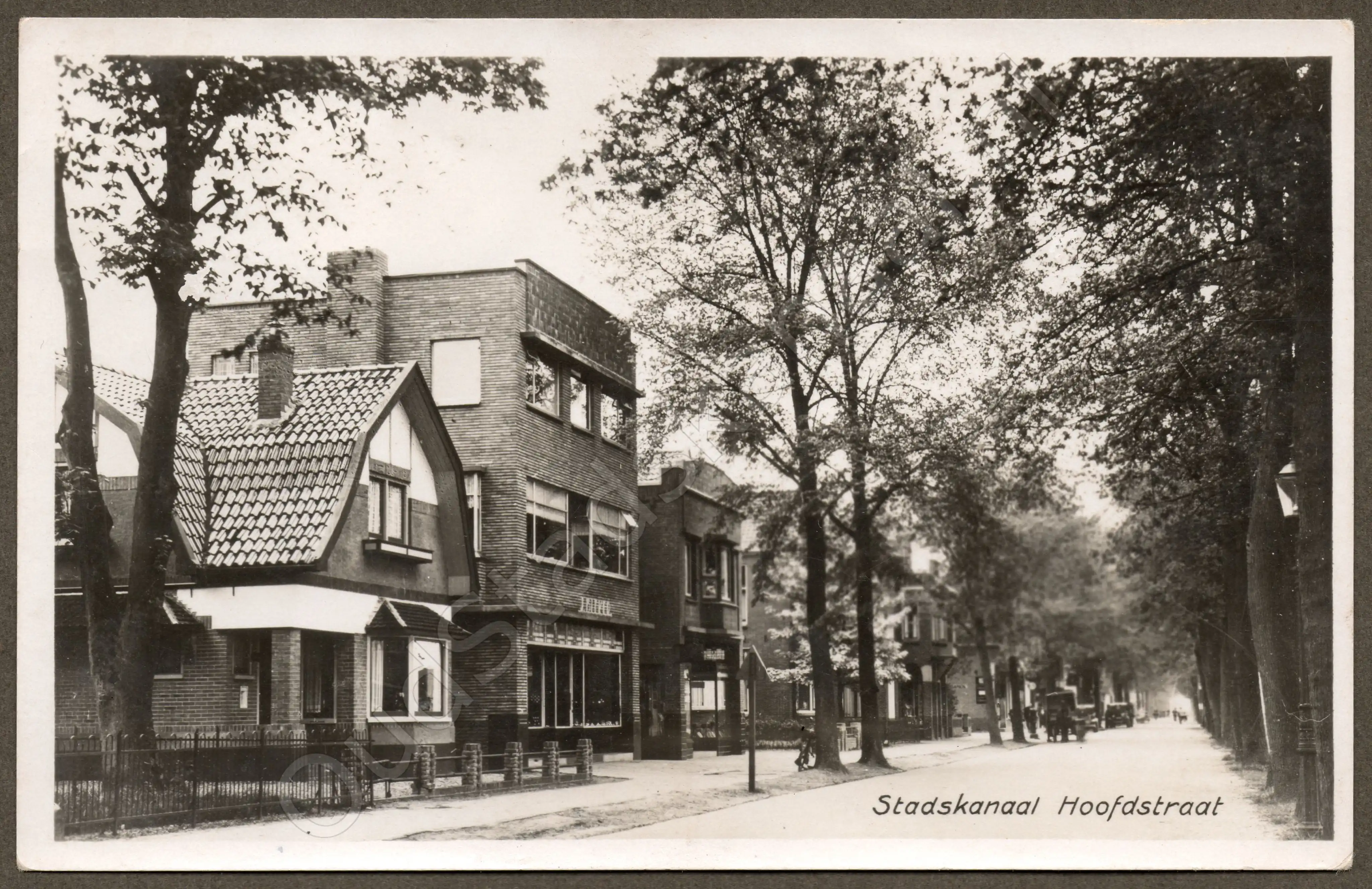 <span id='curid'>1610</span>~Stadskanaal Hoofdstraat (&plusmn;1947)