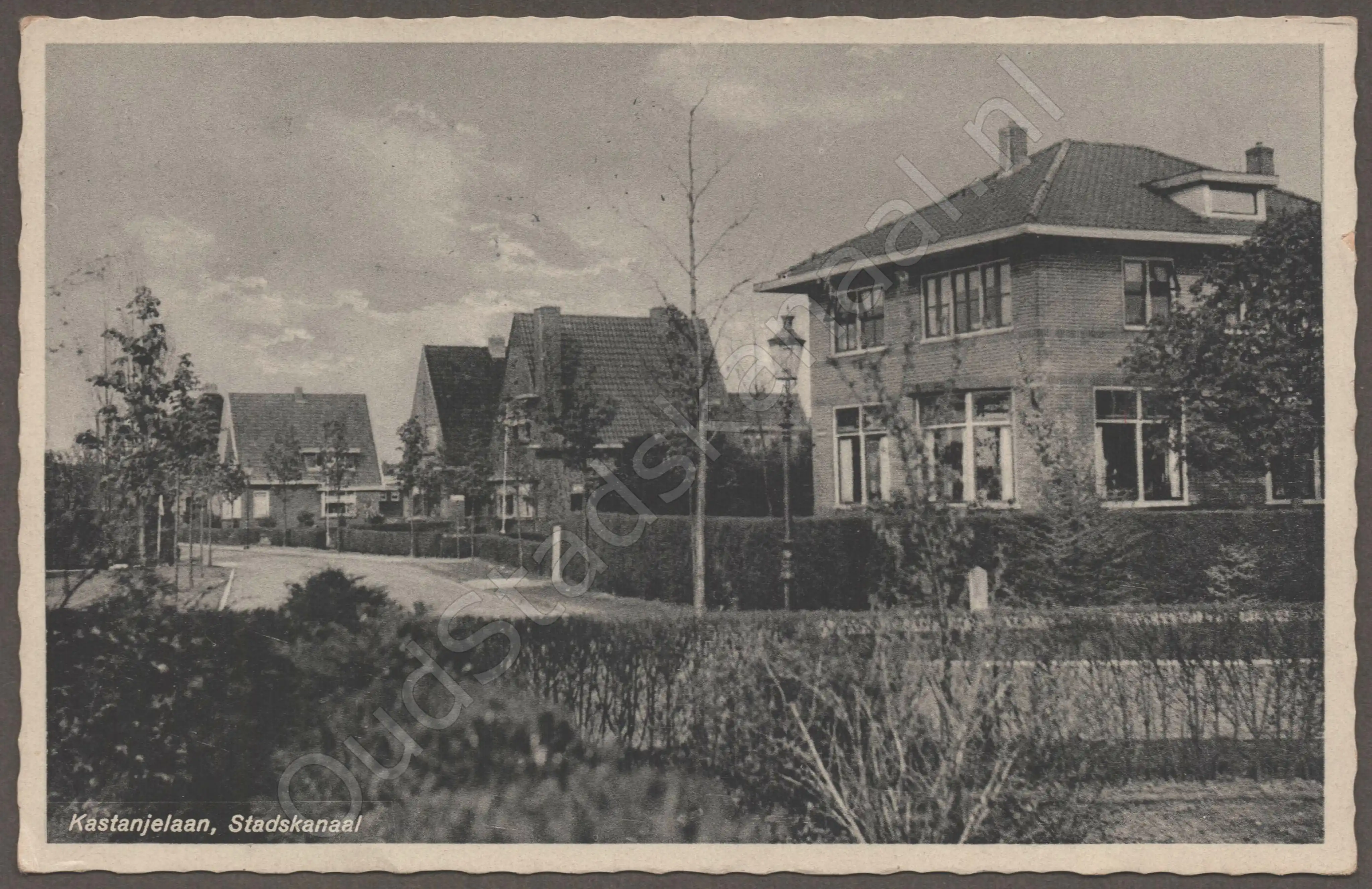 <span id='curid'>1611</span>~Kastanjelaan, Stadskanaal (&plusmn;1941)