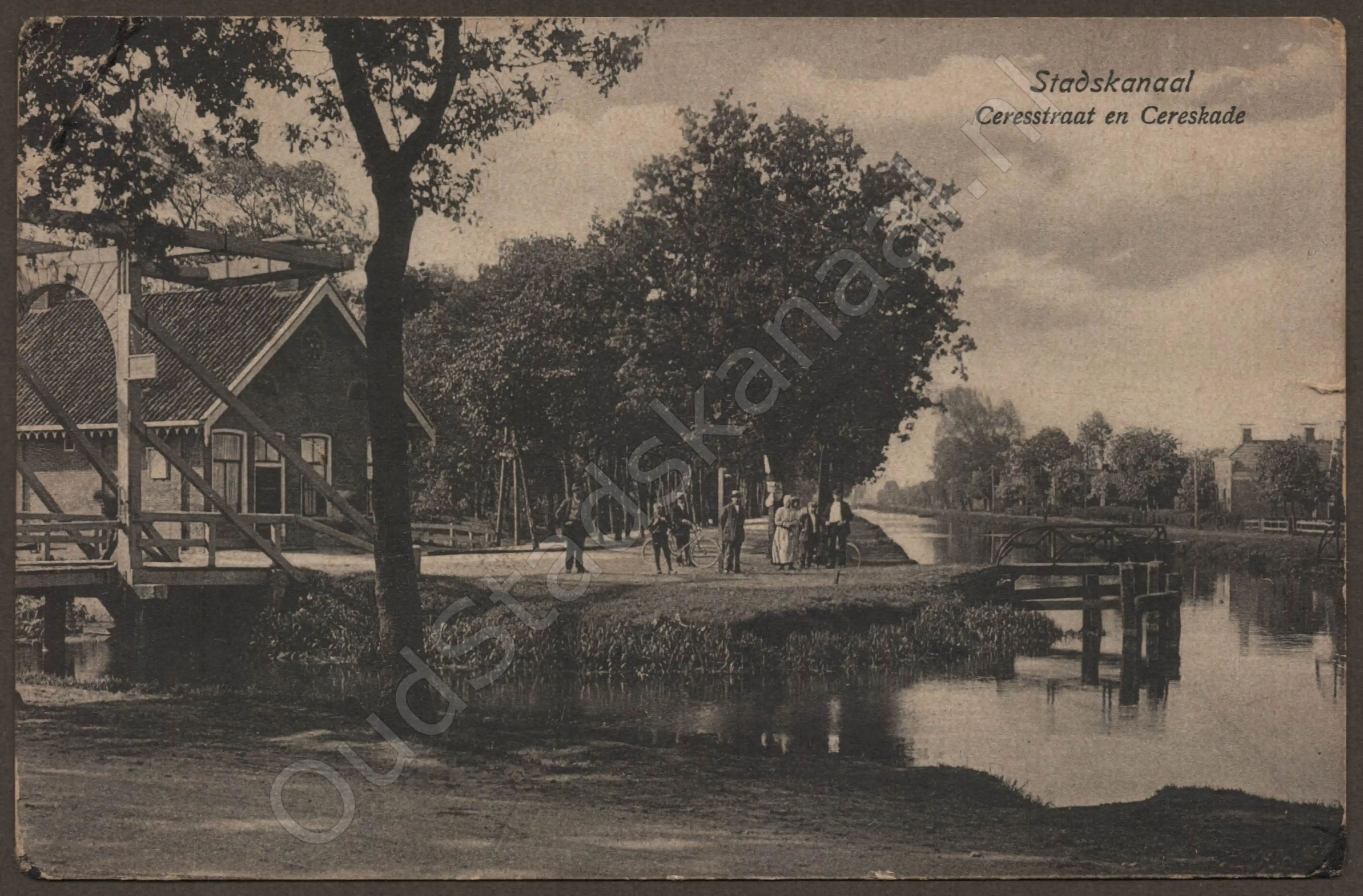 <span id='curid'>1655</span>~Stadskanaal - Ceresstraat en Cereskade (&plusmn;1922)