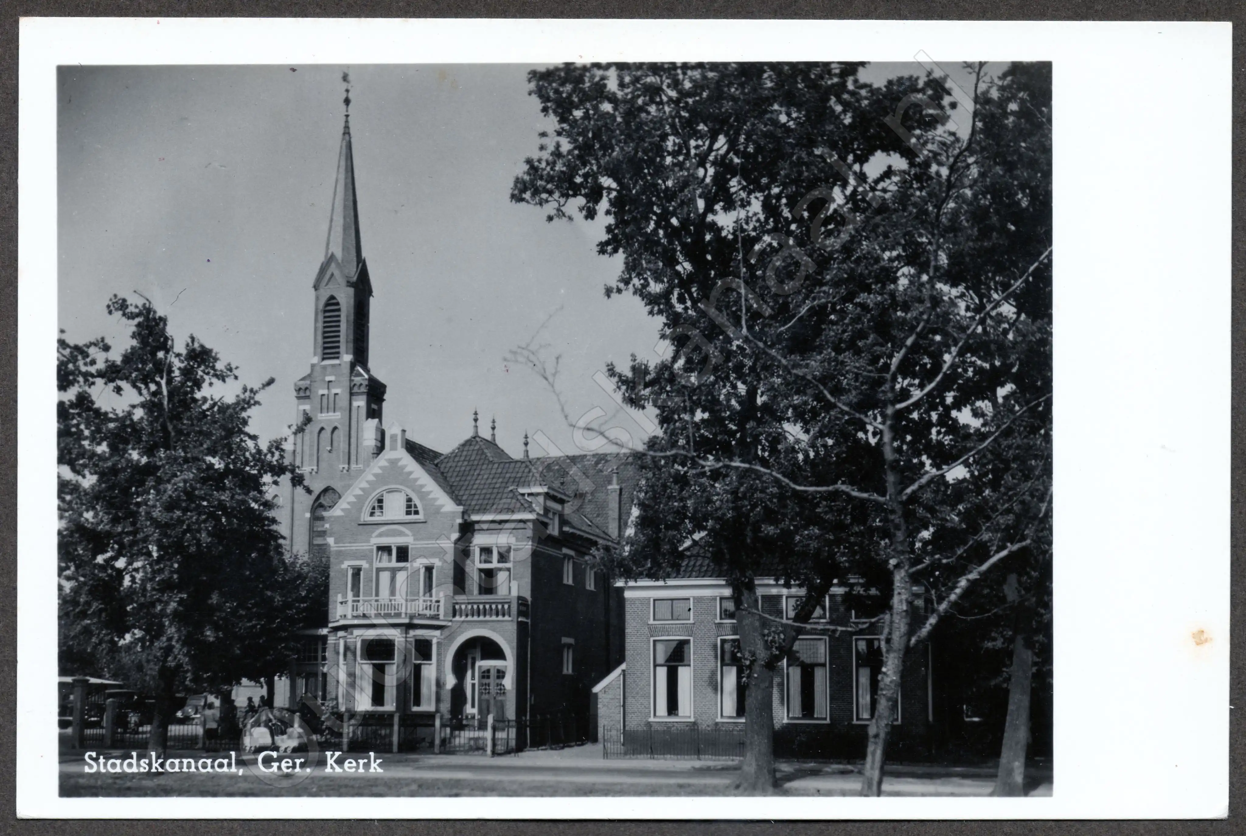 <span id='curid'>1737</span>~Stadskanaal, Ger. Kerk (&plusmn;1950)
