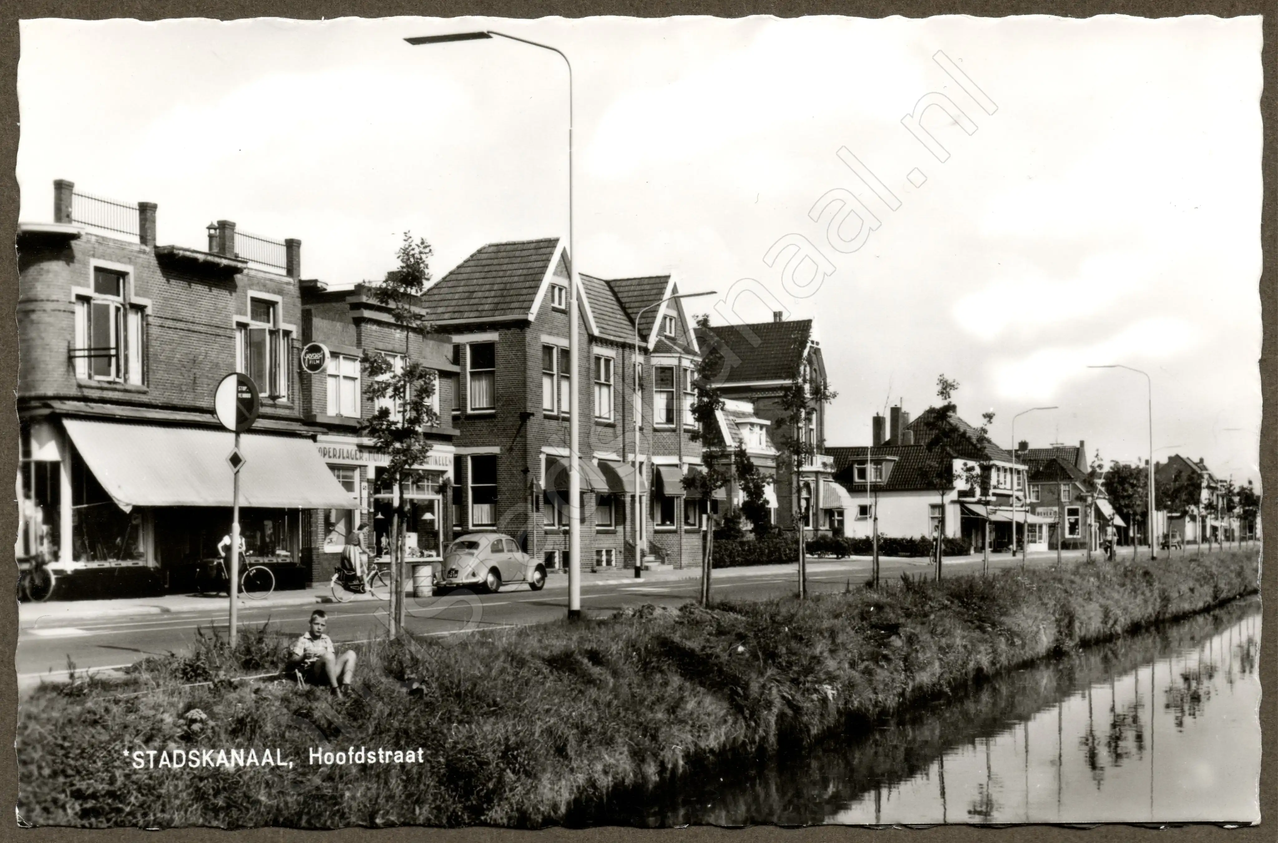<span id='curid'>1894</span>~STADSKANAAL, Hoofdstraat (&plusmn;1960)