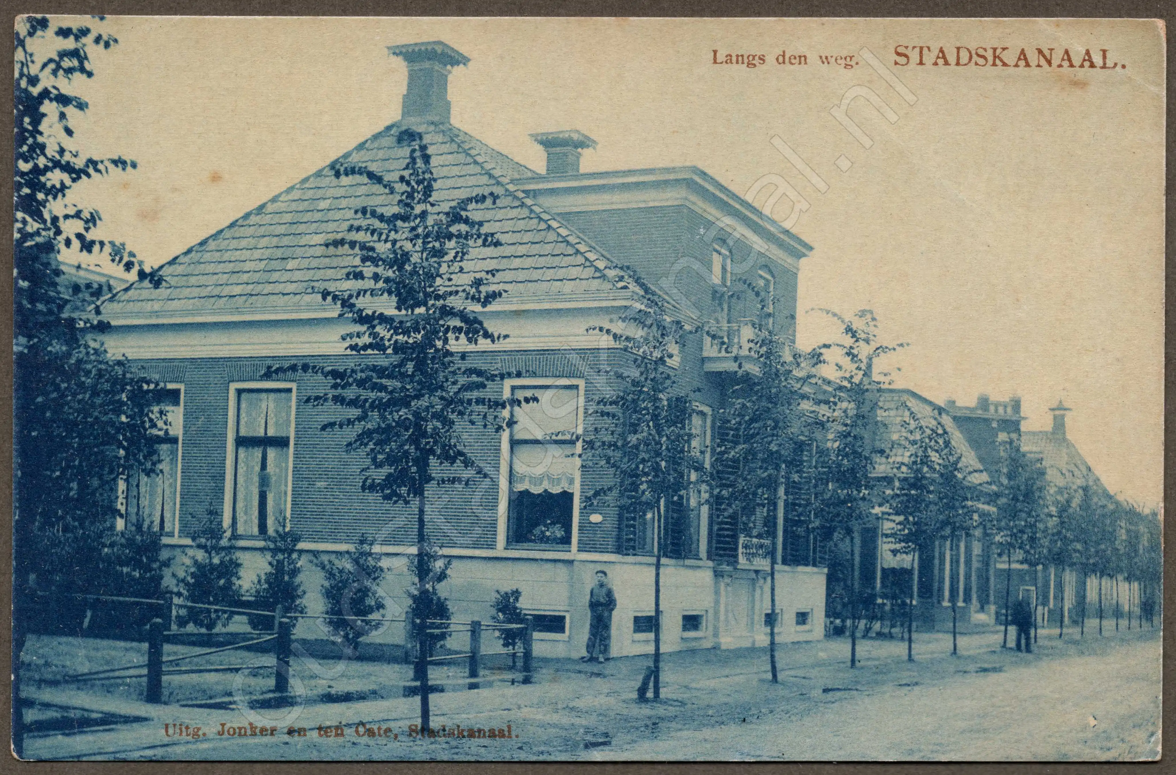 <span id='curid'>2024</span>~Langs den weg. STADSKANAAL (&plusmn;1915)