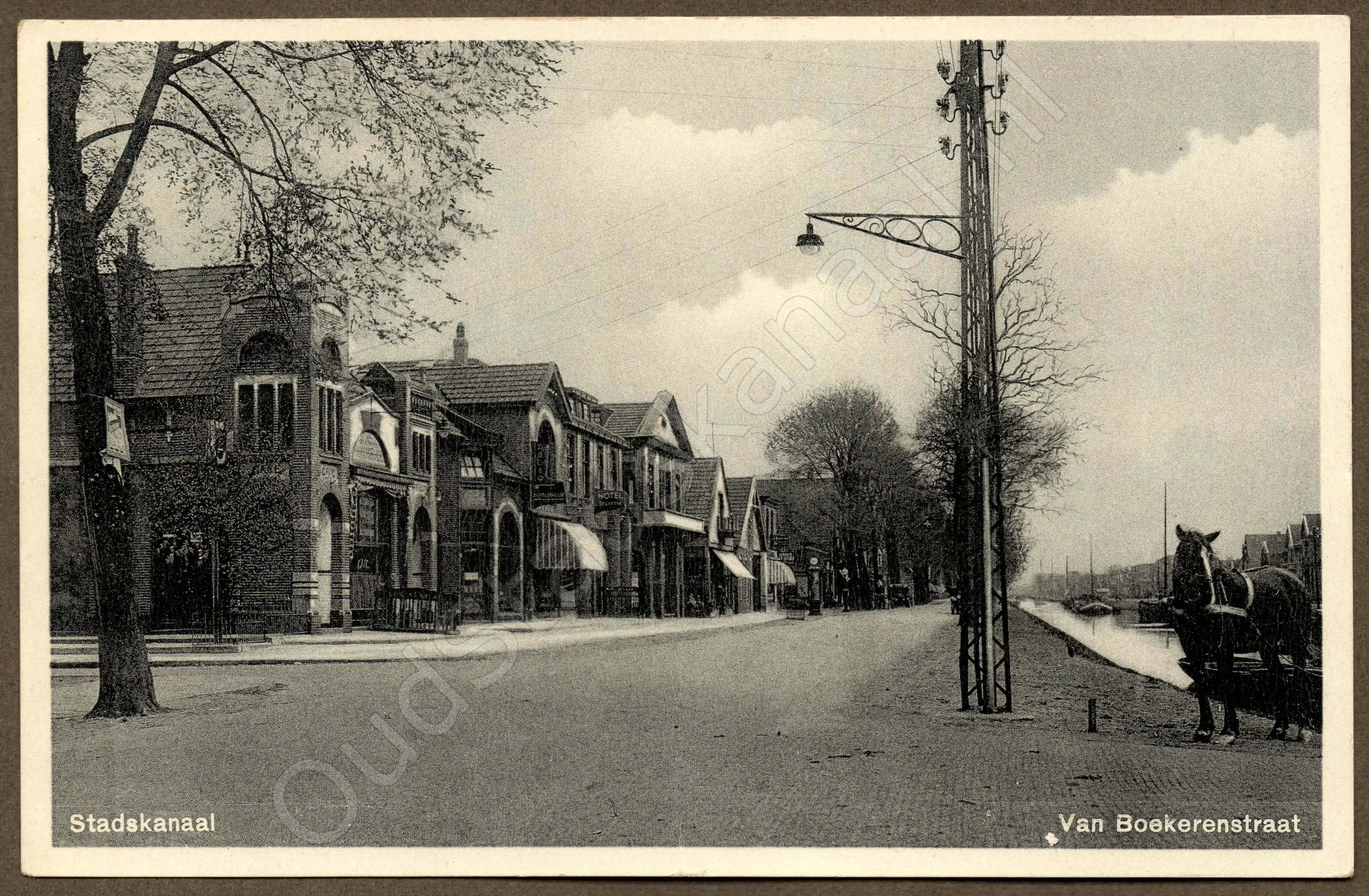<span id='curid'>2257</span>~Stadskanaal - Van Boekerenstraat (&plusmn;1932)