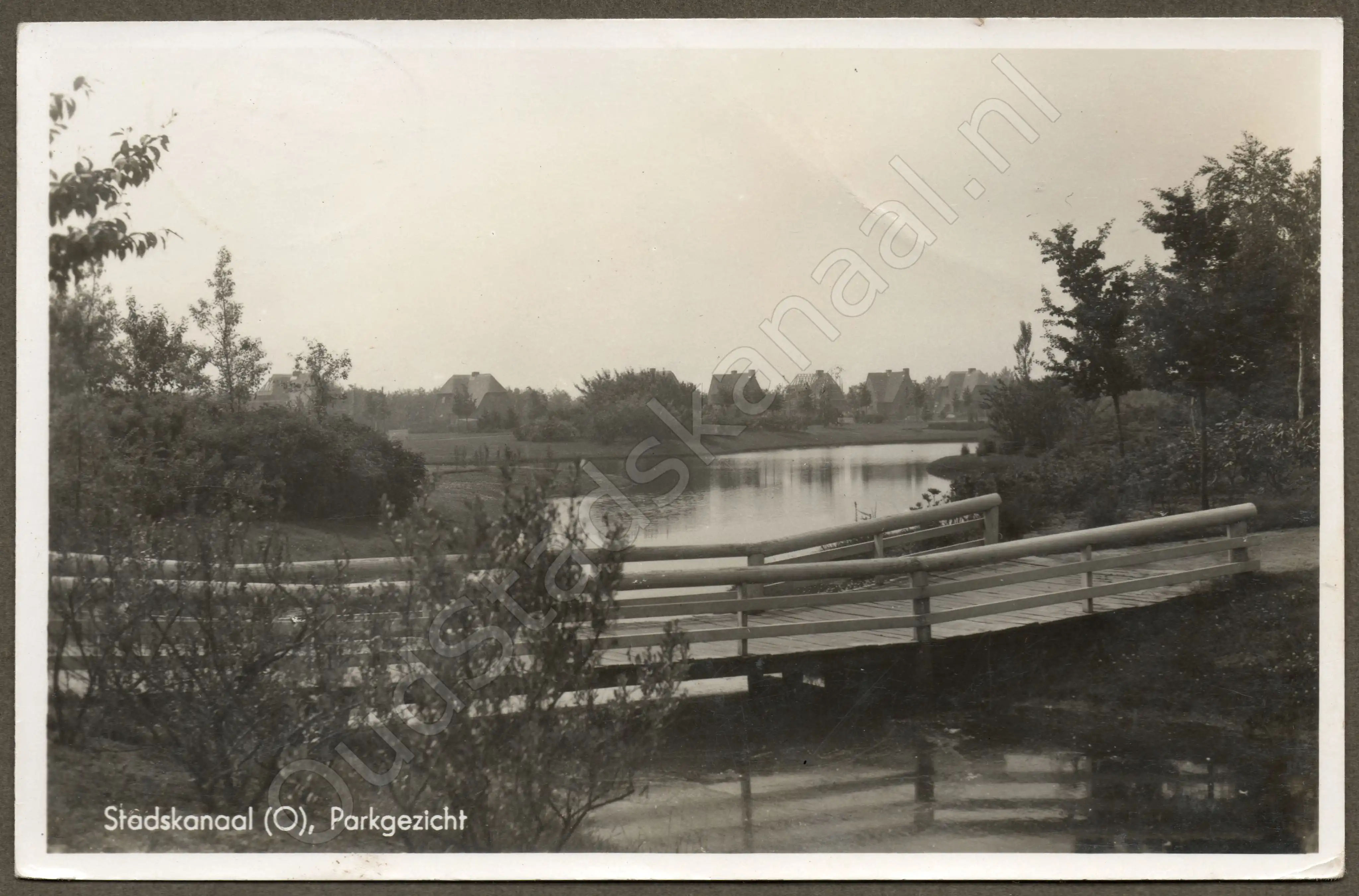 <span id='curid'>2413</span>~Stadskanaal (O), Parkgezicht (&plusmn;1941)