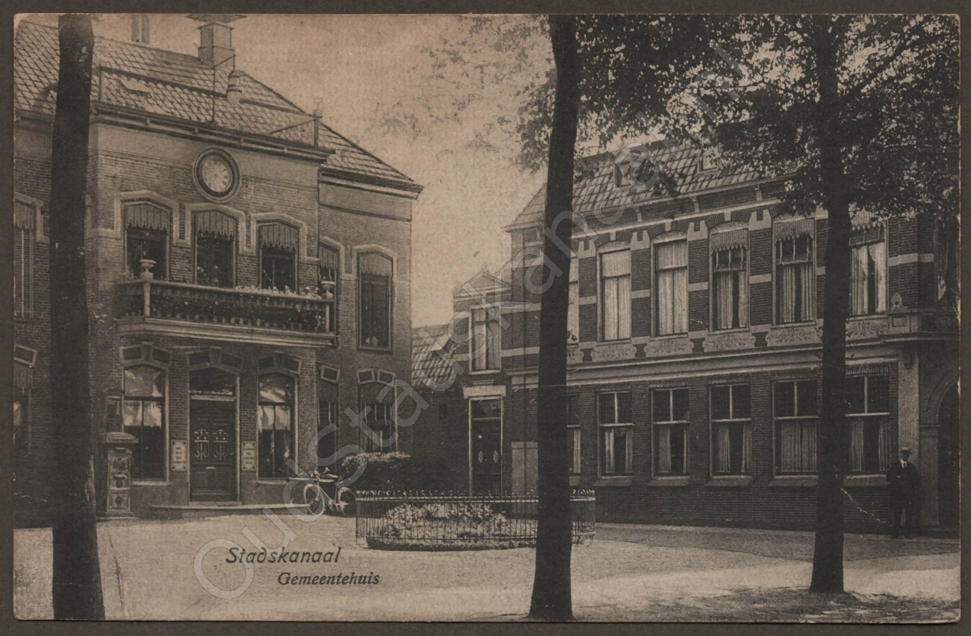 <span id='curid'>2743</span>~Stadskanaal - Gemeentehuis (&plusmn;1922)