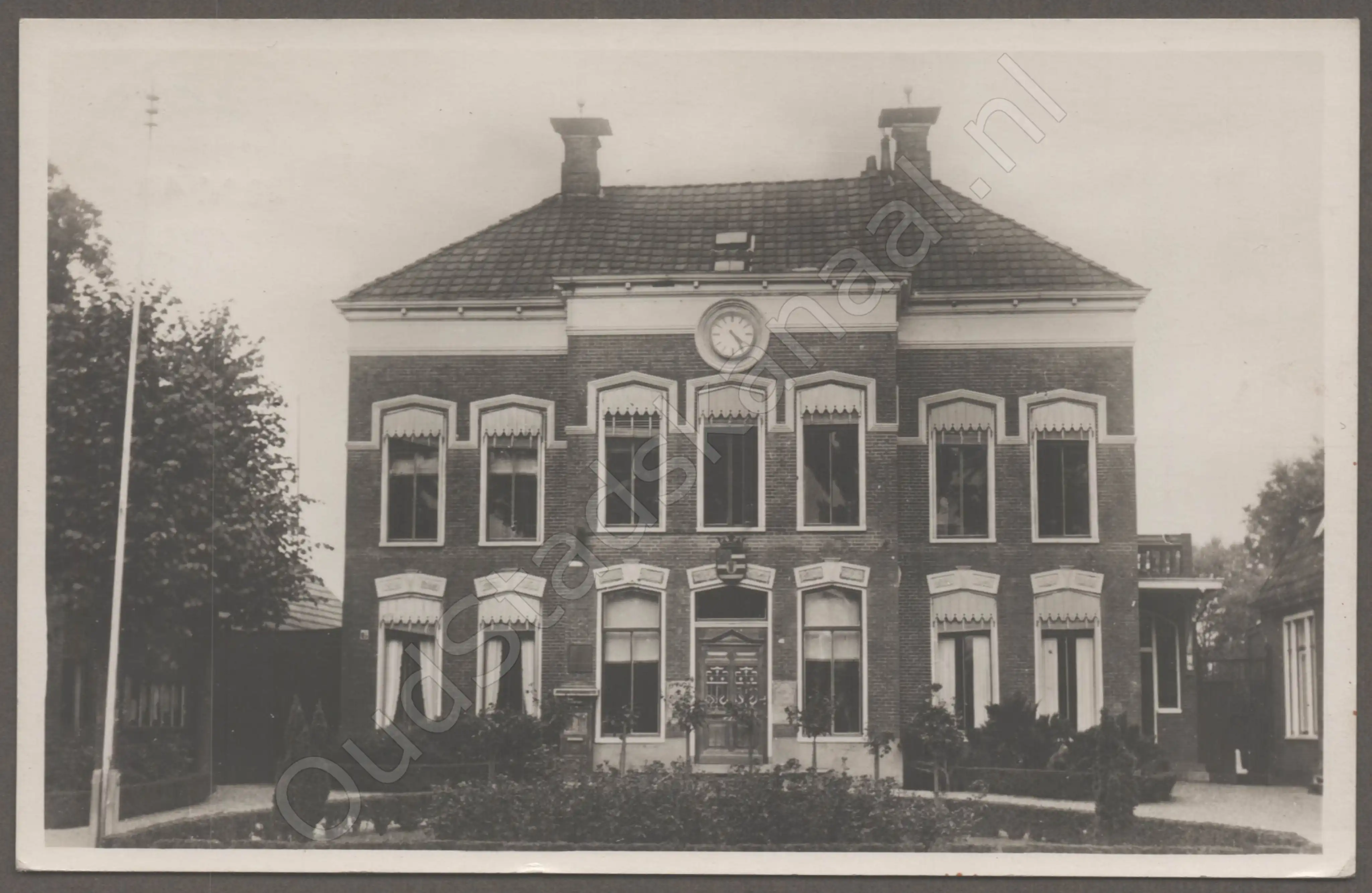 <span id='curid'>2838</span>~STADSKANAAL Gemeentehuis (&plusmn;1947)