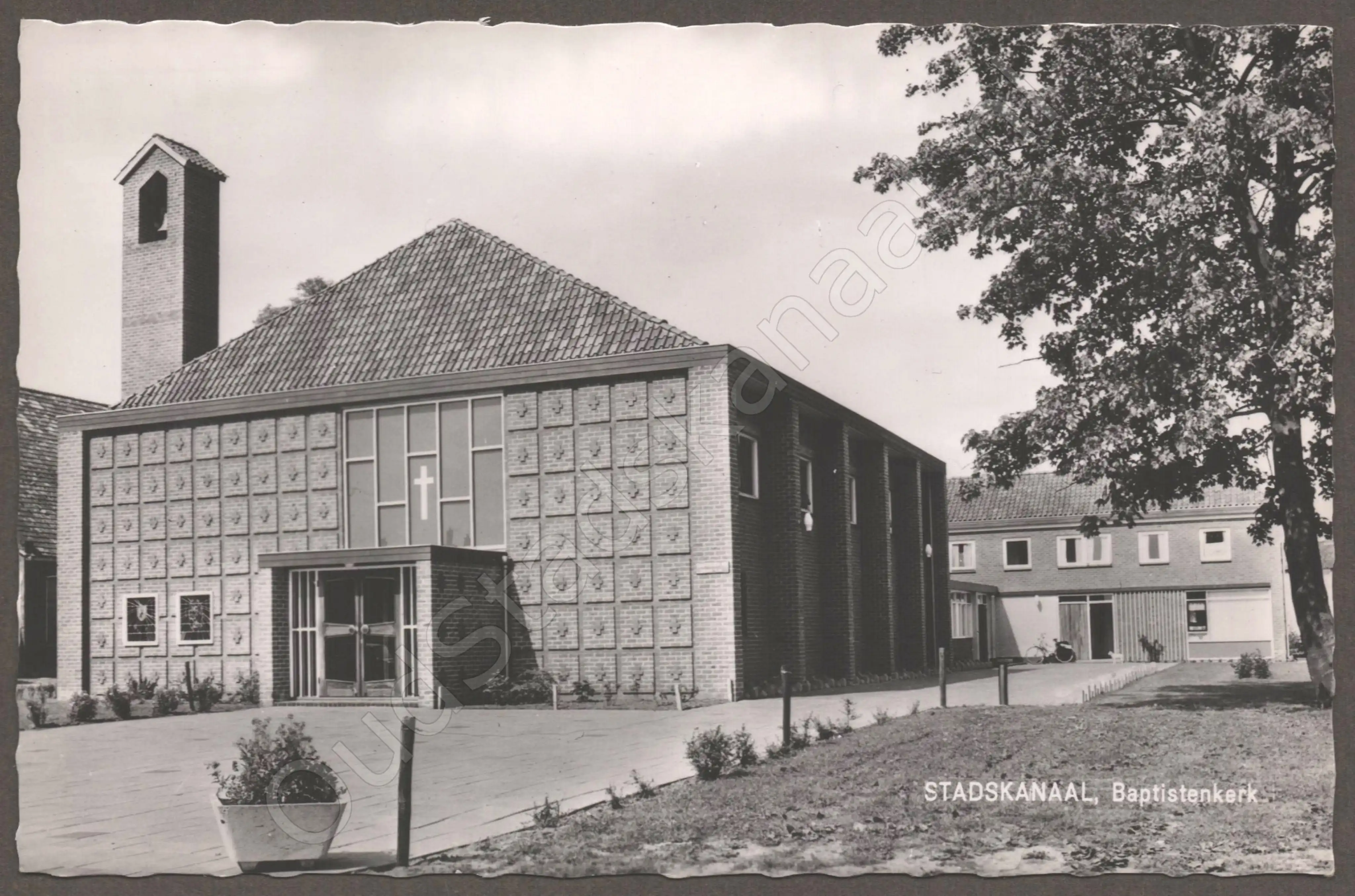 <span id='curid'>2969</span>~STADSKANAAL, Baptistenkerk (&plusmn;1966)