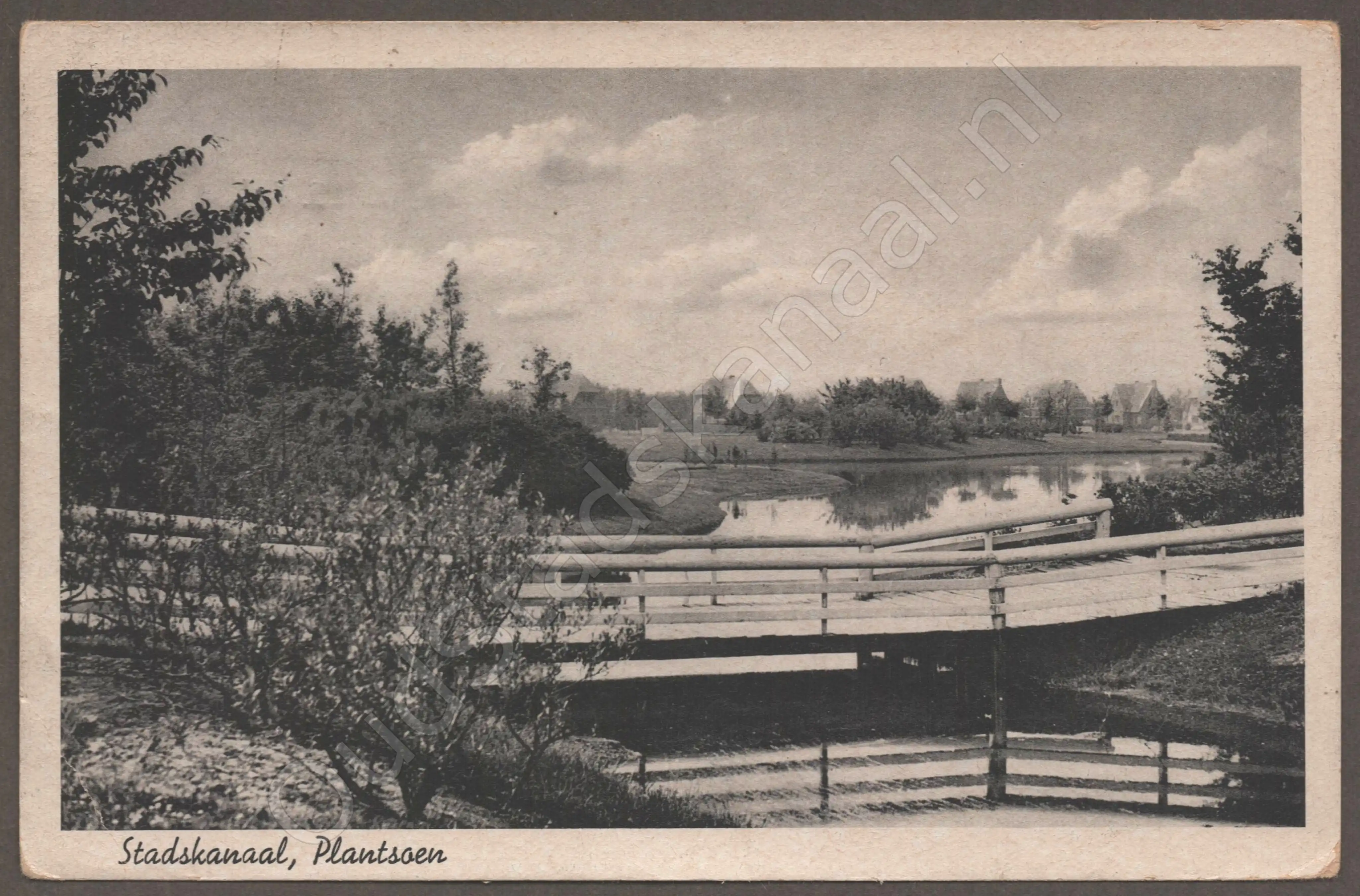 <span id='curid'>2996</span>~Stadskanaal, Plantsoen (&plusmn;1943)