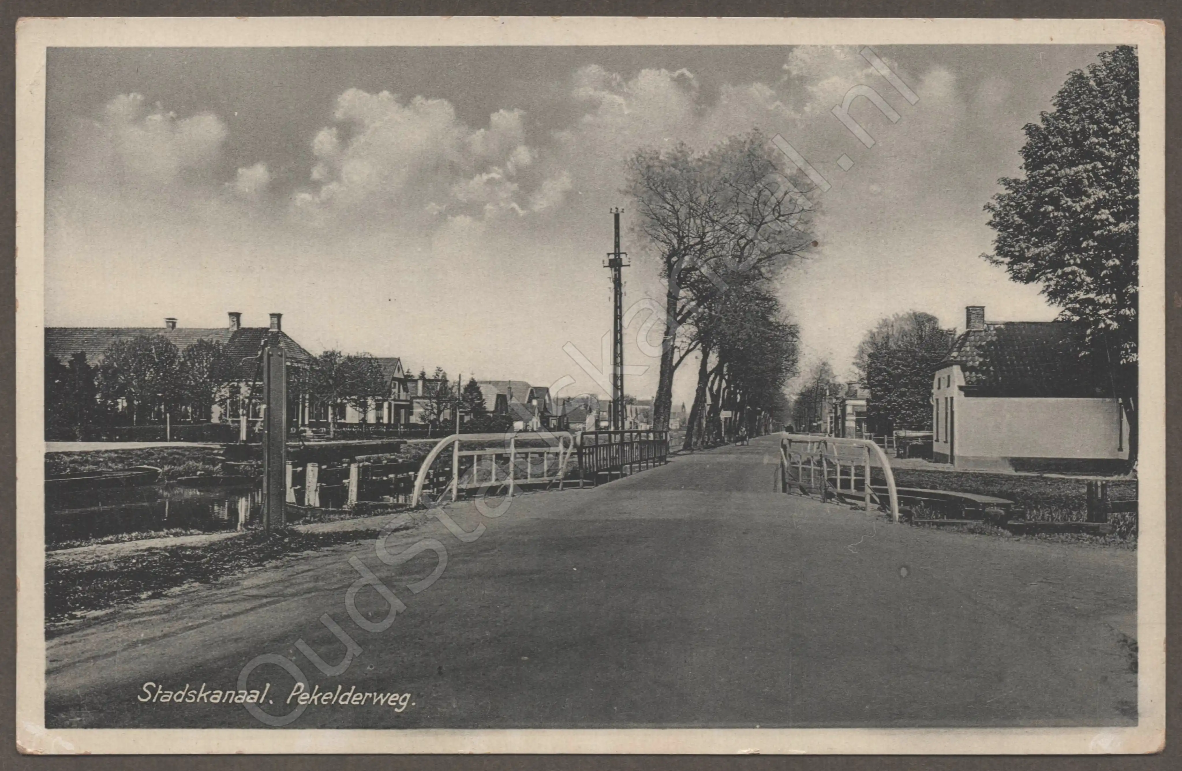 <span id='curid'>3658</span>~Stadskanaal. Pekelderweg. (&plusmn;1934)
