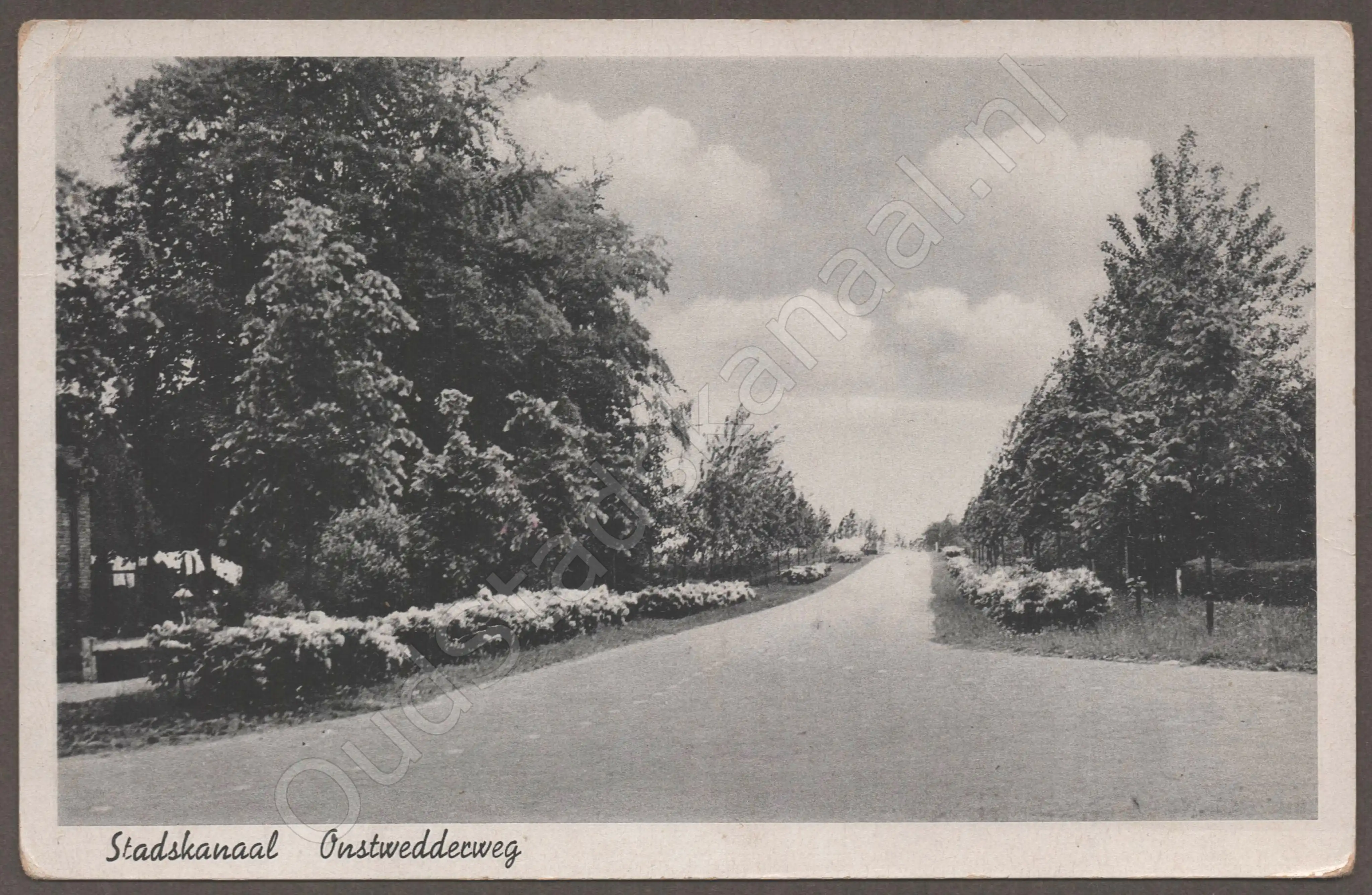 <span id='curid'>3752</span>~Stadskanaal Onstwedderweg (&plusmn;1940)