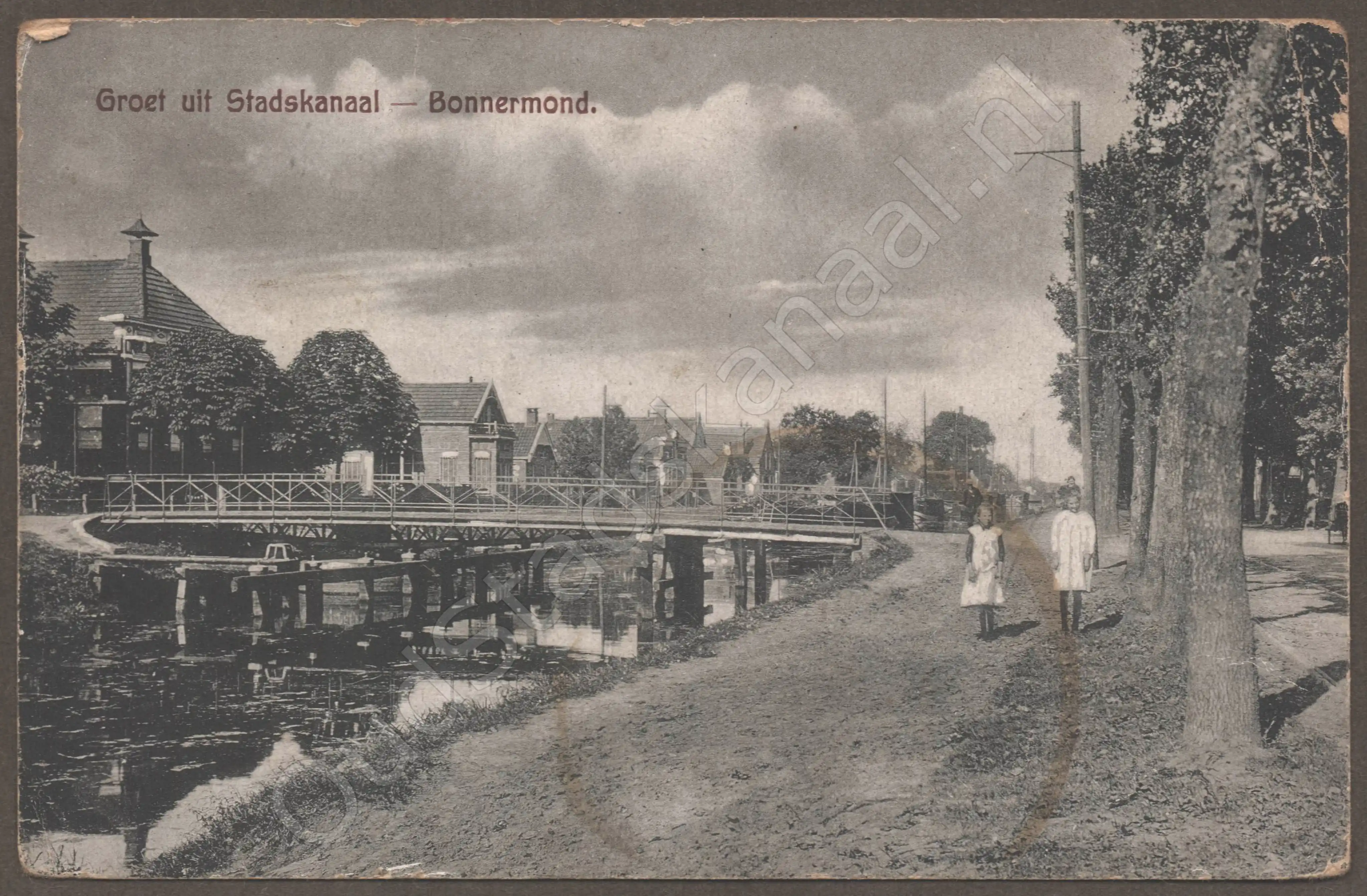 <span id='curid'>5294</span>~Groet uit Stadskanaal - Bonnermond. (&plusmn;1920)