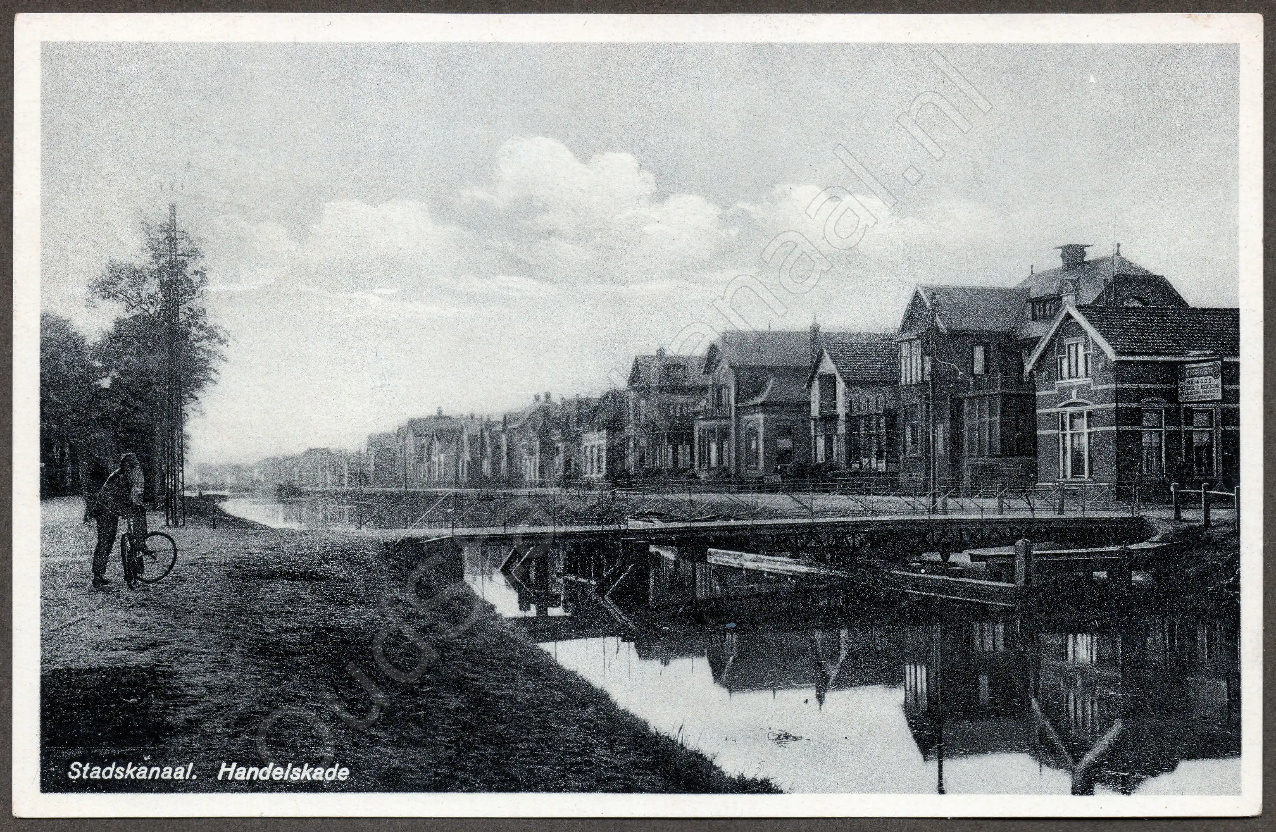 <span id='curid'>549</span>~Stadskanaal. Handelskade (&plusmn;1933)