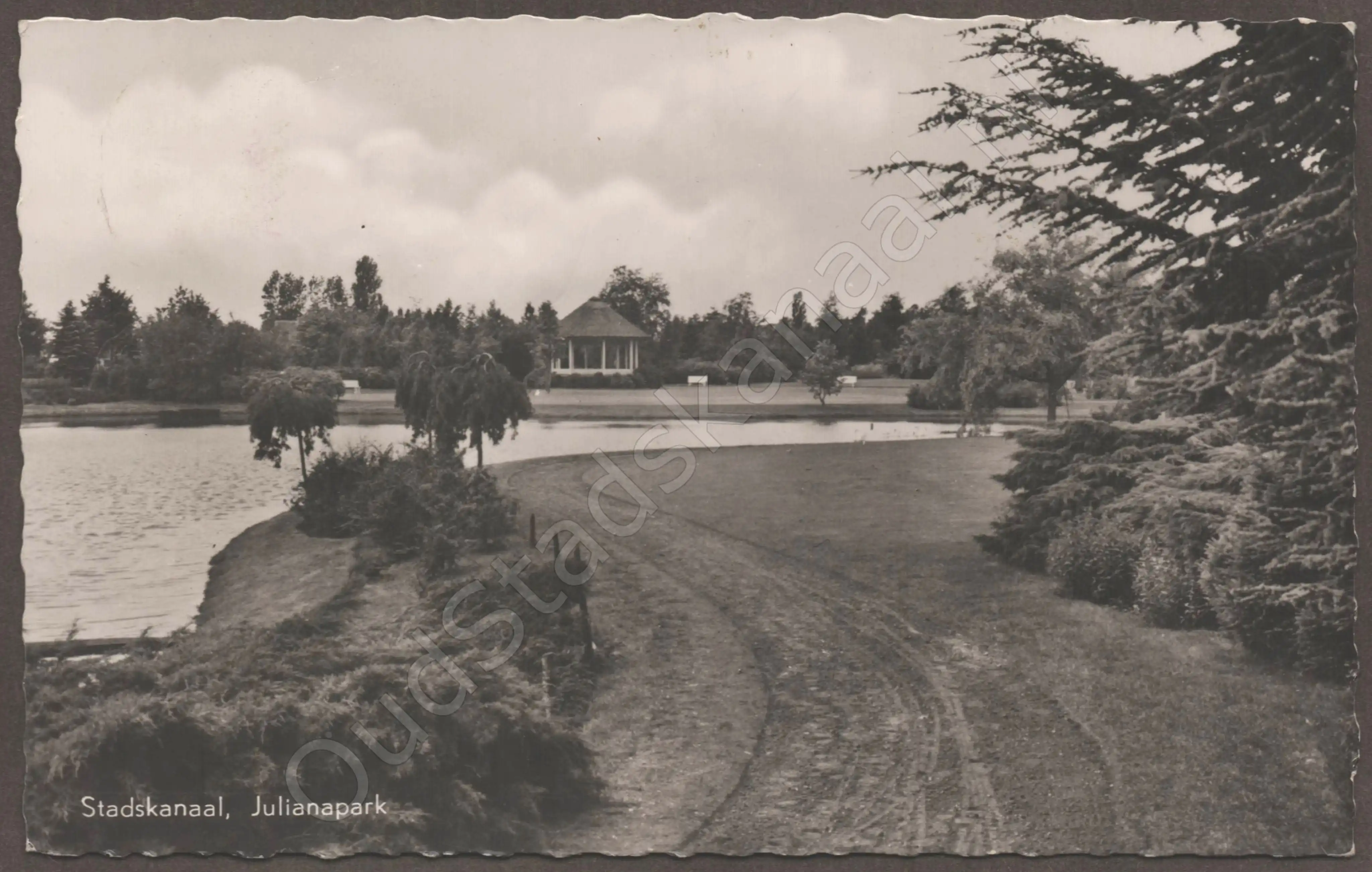 <span id='curid'>6856</span>~Stadskanaal, Julianapark (&plusmn;1958)