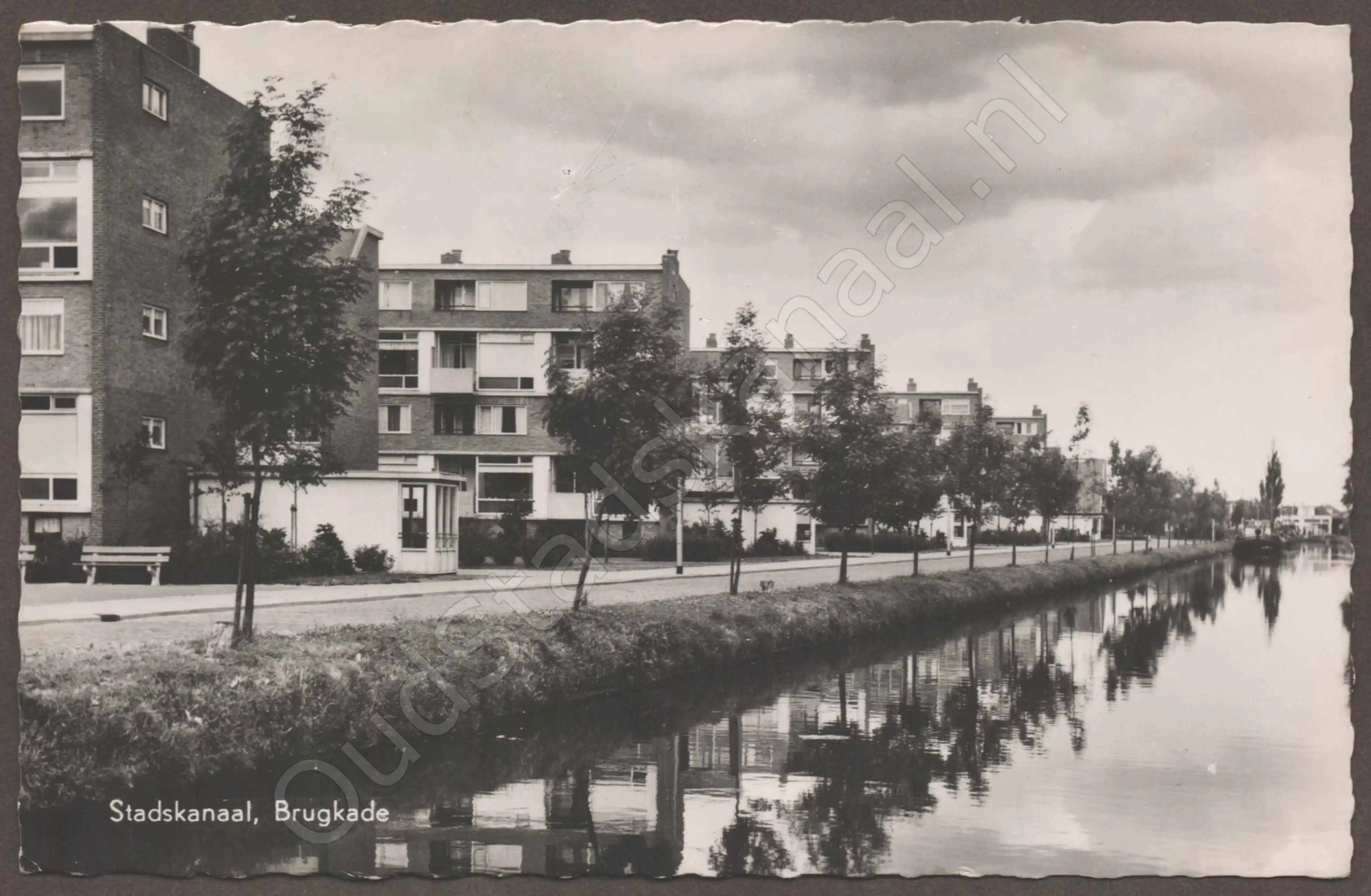 <span id='curid'>7194</span>~Stadskanaal, Brugkade (&plusmn;1959)
