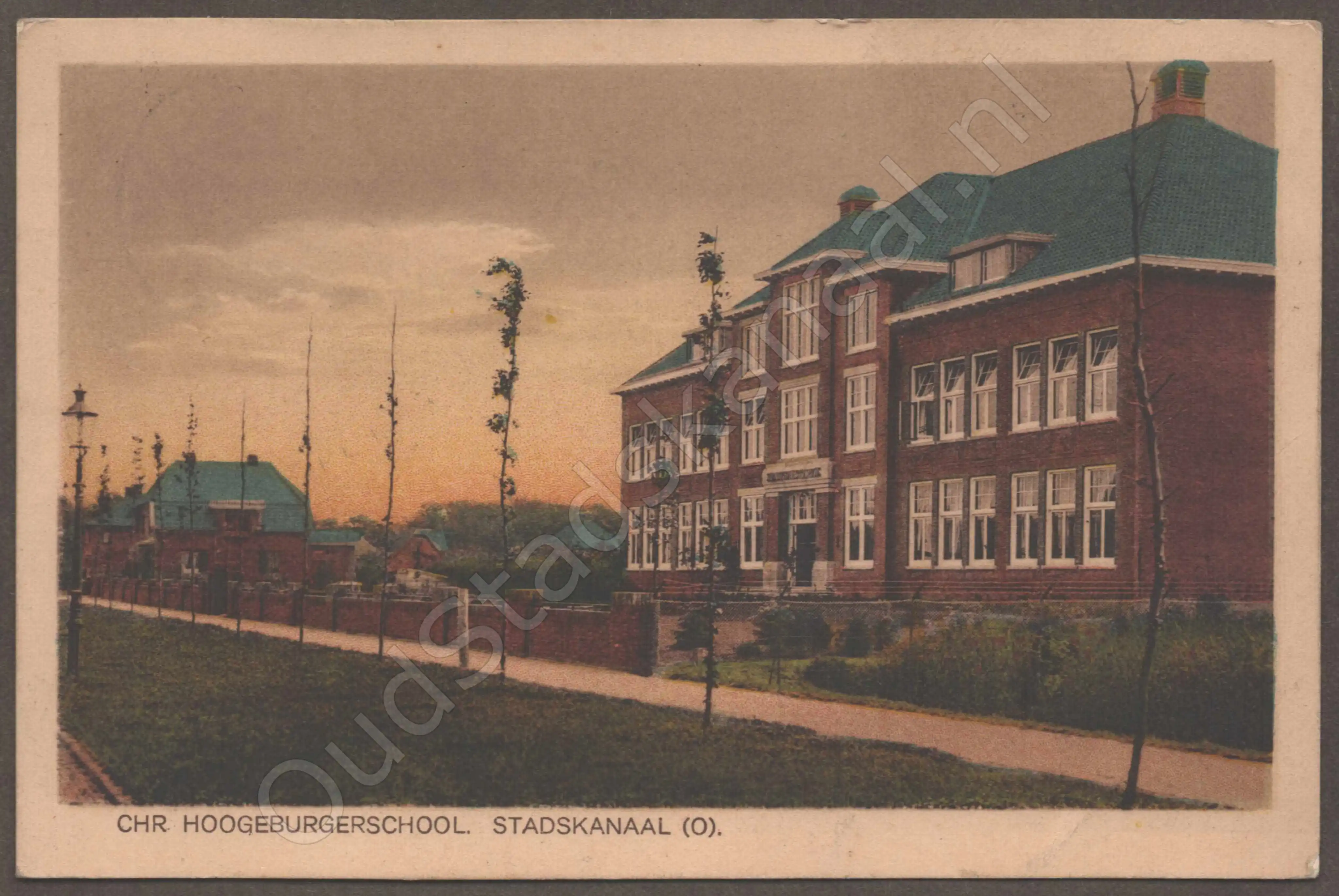 <span id='curid'>7207</span>~CHR HOOGEBURGERSCHOOL. STADSKANAAL (O). (&plusmn;1925)