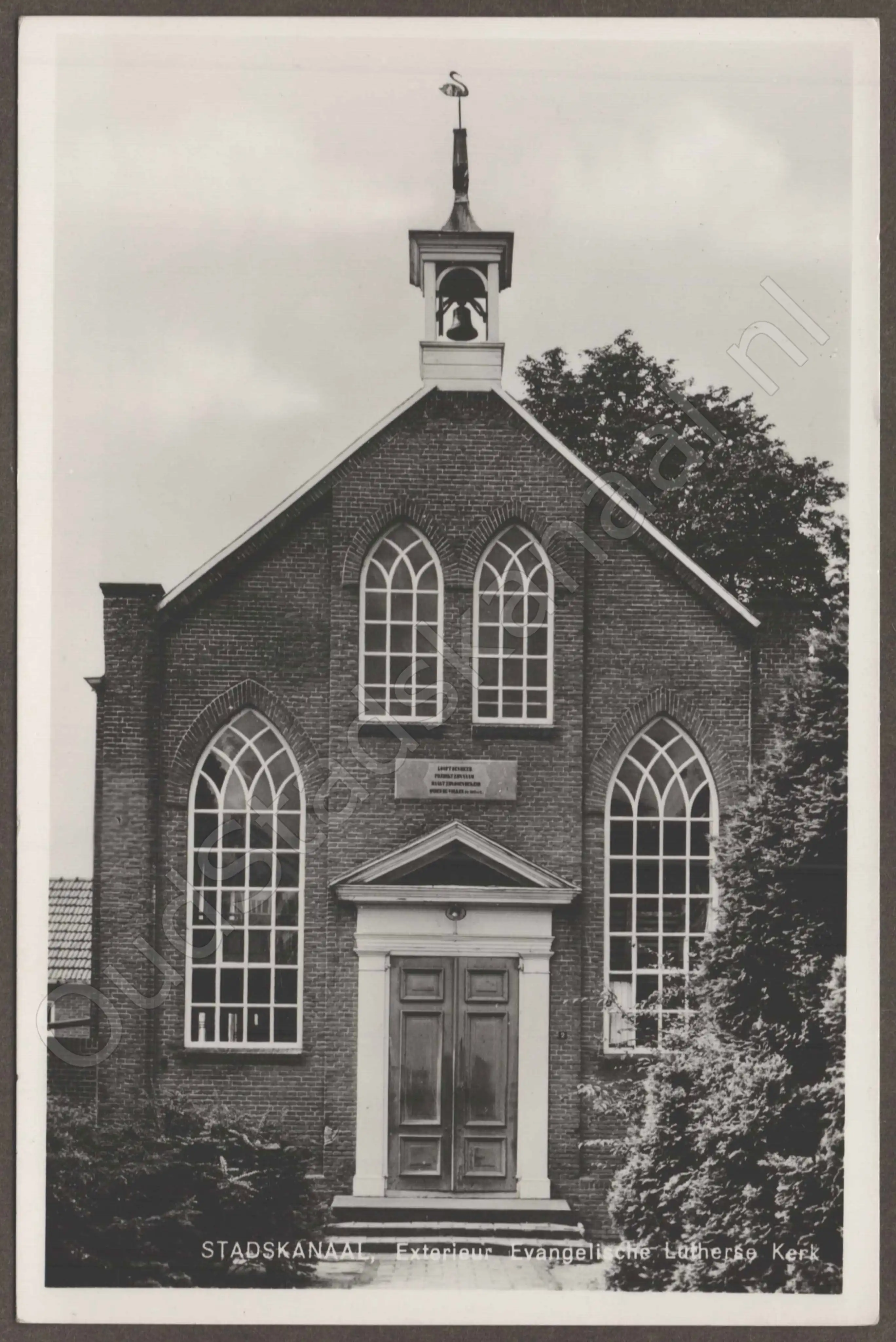 <span id='curid'>7352</span>~STADSKANAAL, Exterieur Evangelische Lutherse Kerk (&plusmn;1965)