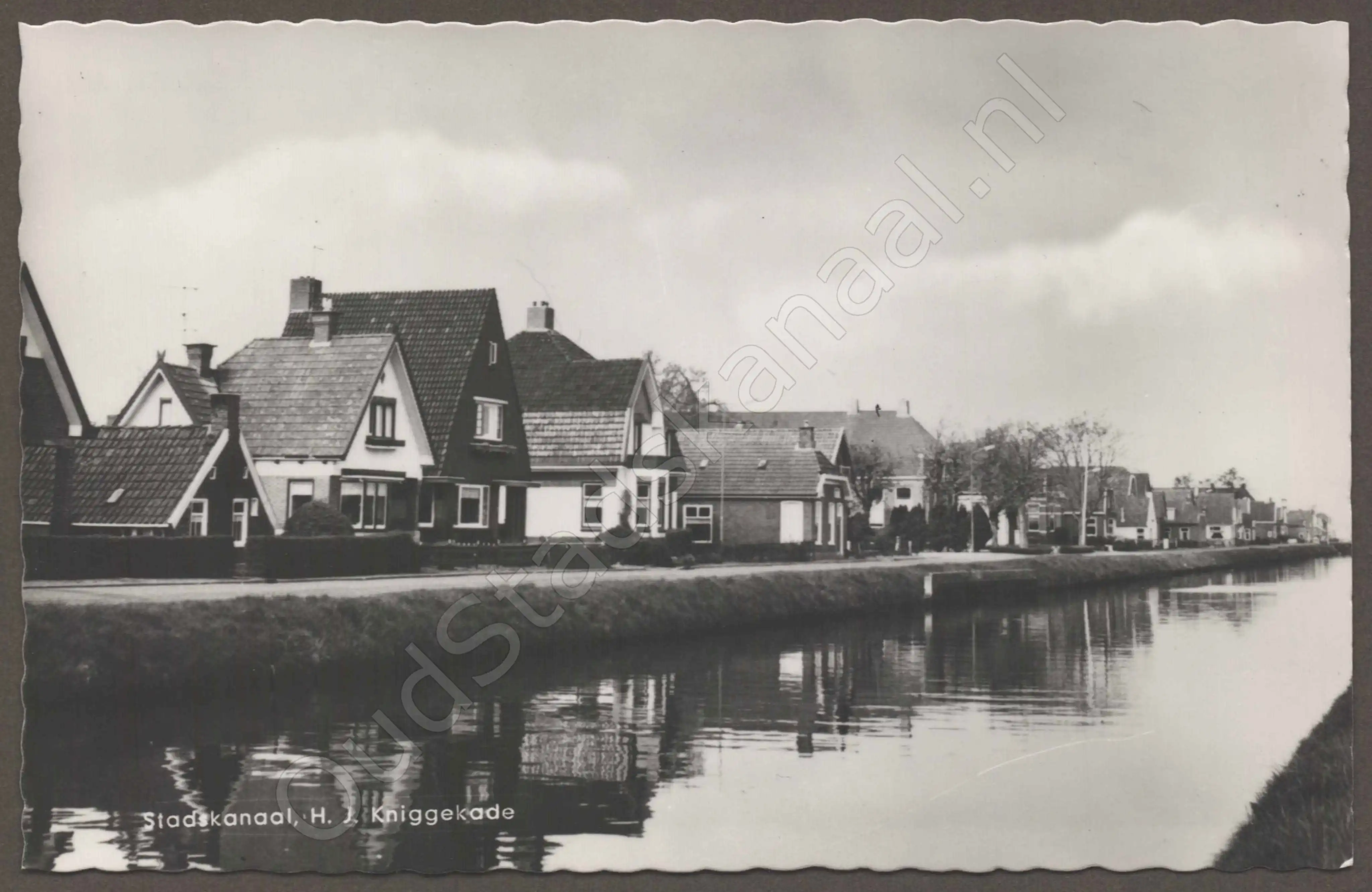<span id='curid'>7413</span>~Stadskanaal, H. J. Kniggekade (&plusmn;1968)