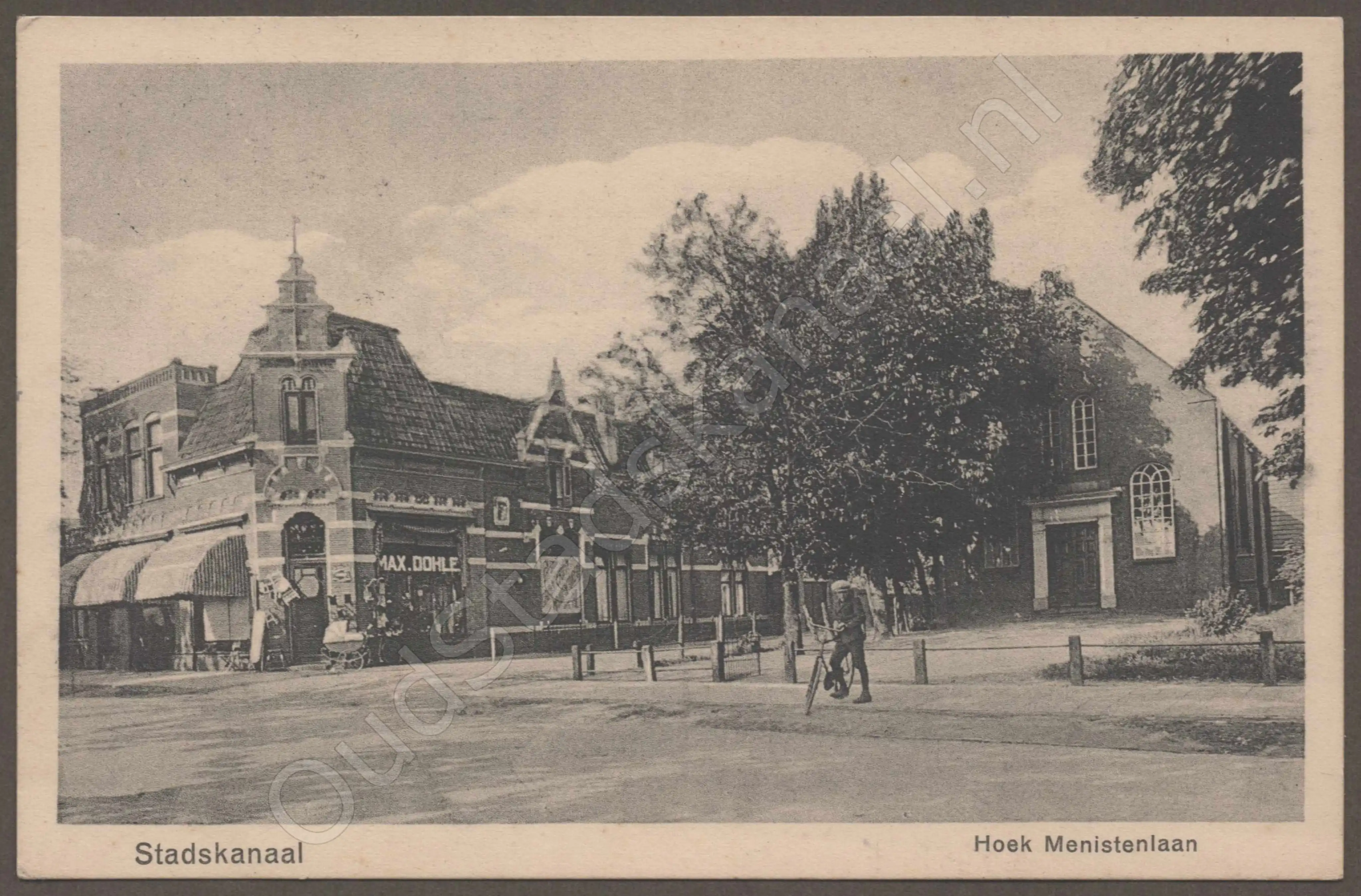 <span id='curid'>7439</span>~Stadskanaal - Hoek Menistenlaan (&plusmn;1929)