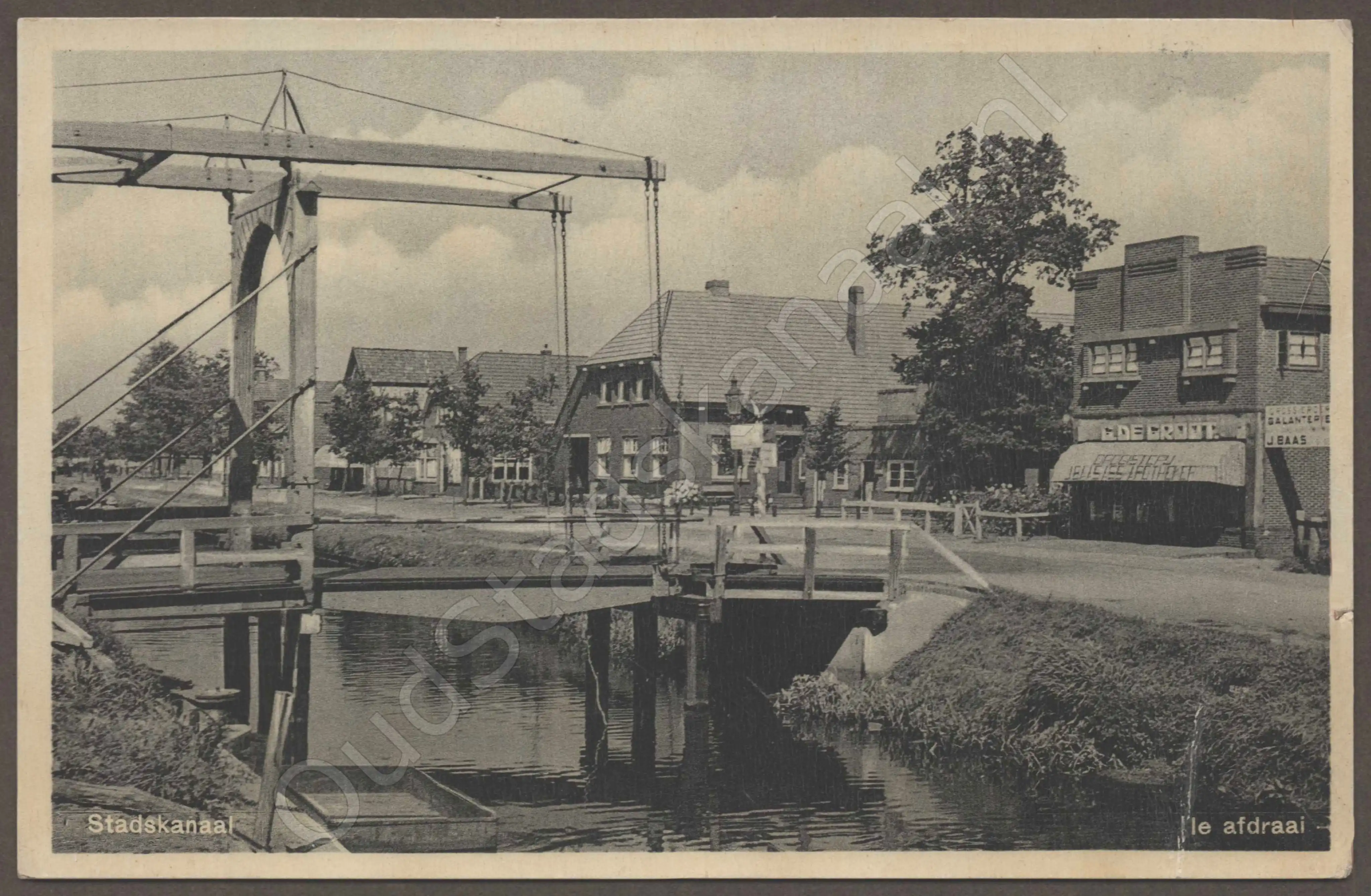 <span id='curid'>7479</span>~Stadskanaal - 1e afdraai (&plusmn;1940)