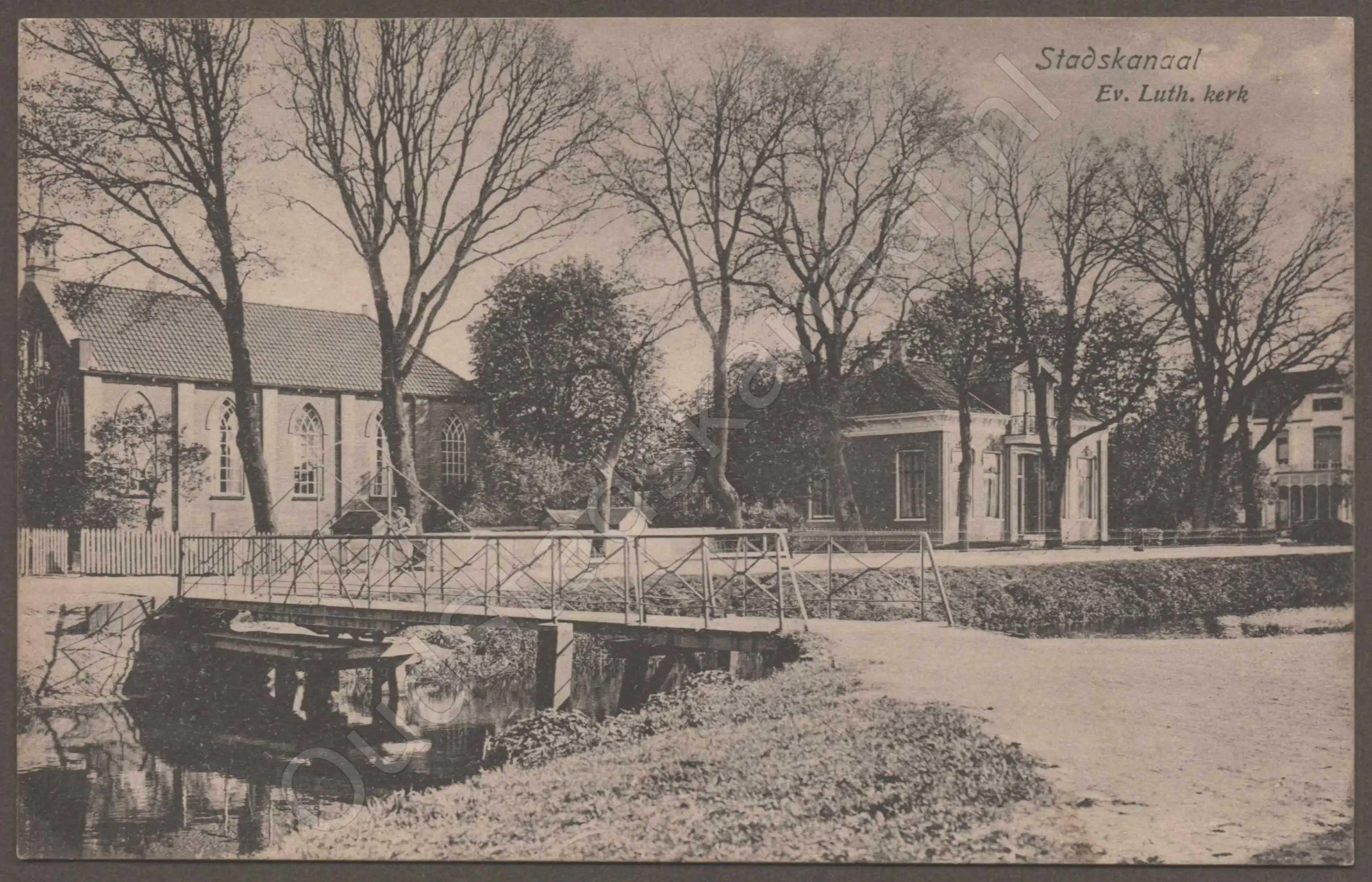 <span id='curid'>7576</span>~Stadskanaal - Ev. Luth. kerk (&plusmn;1915)