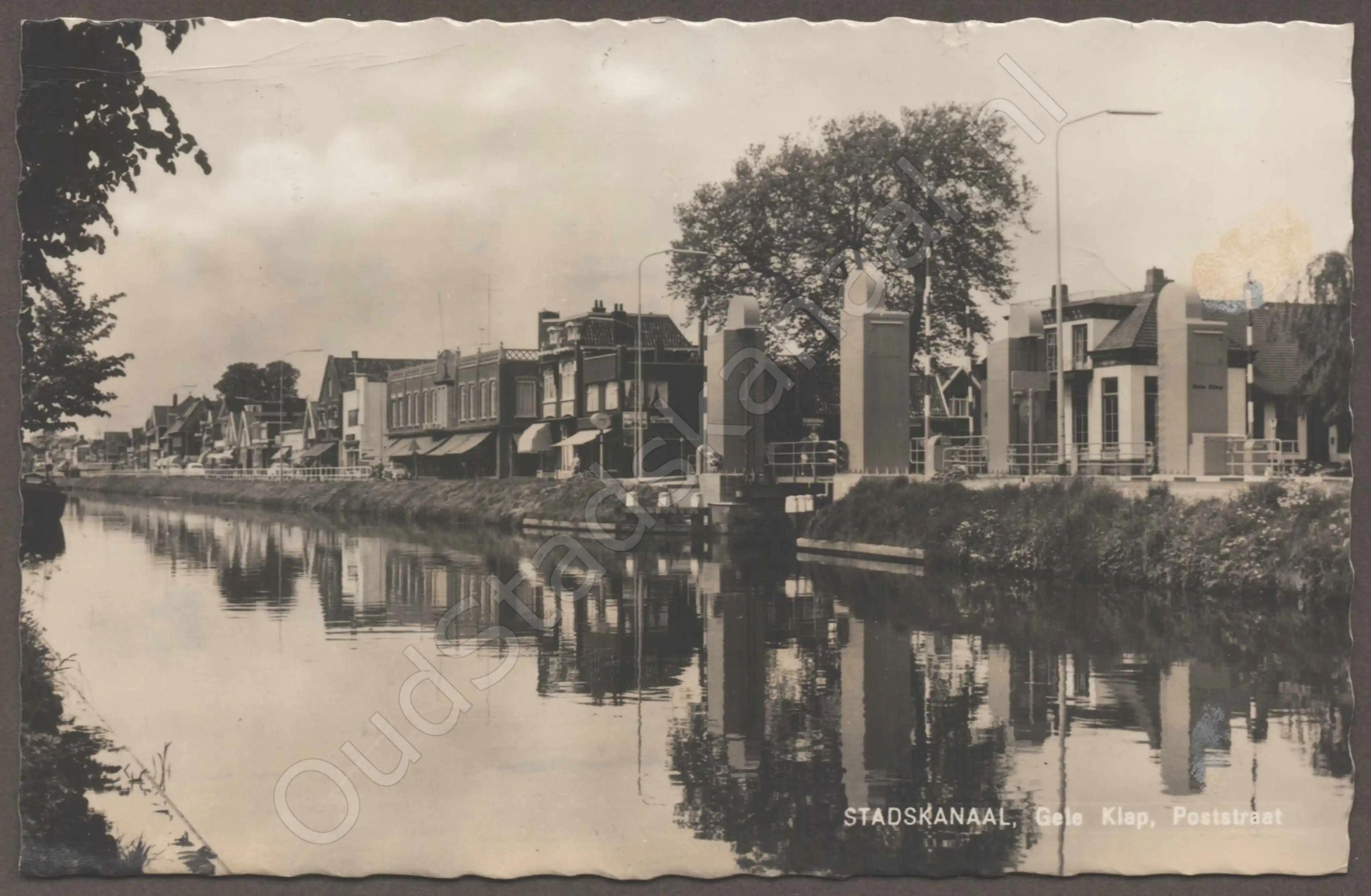 <span id='curid'>7609</span>~STADSKANAAL, Gele Klap, Poststraat (&plusmn;1960)
