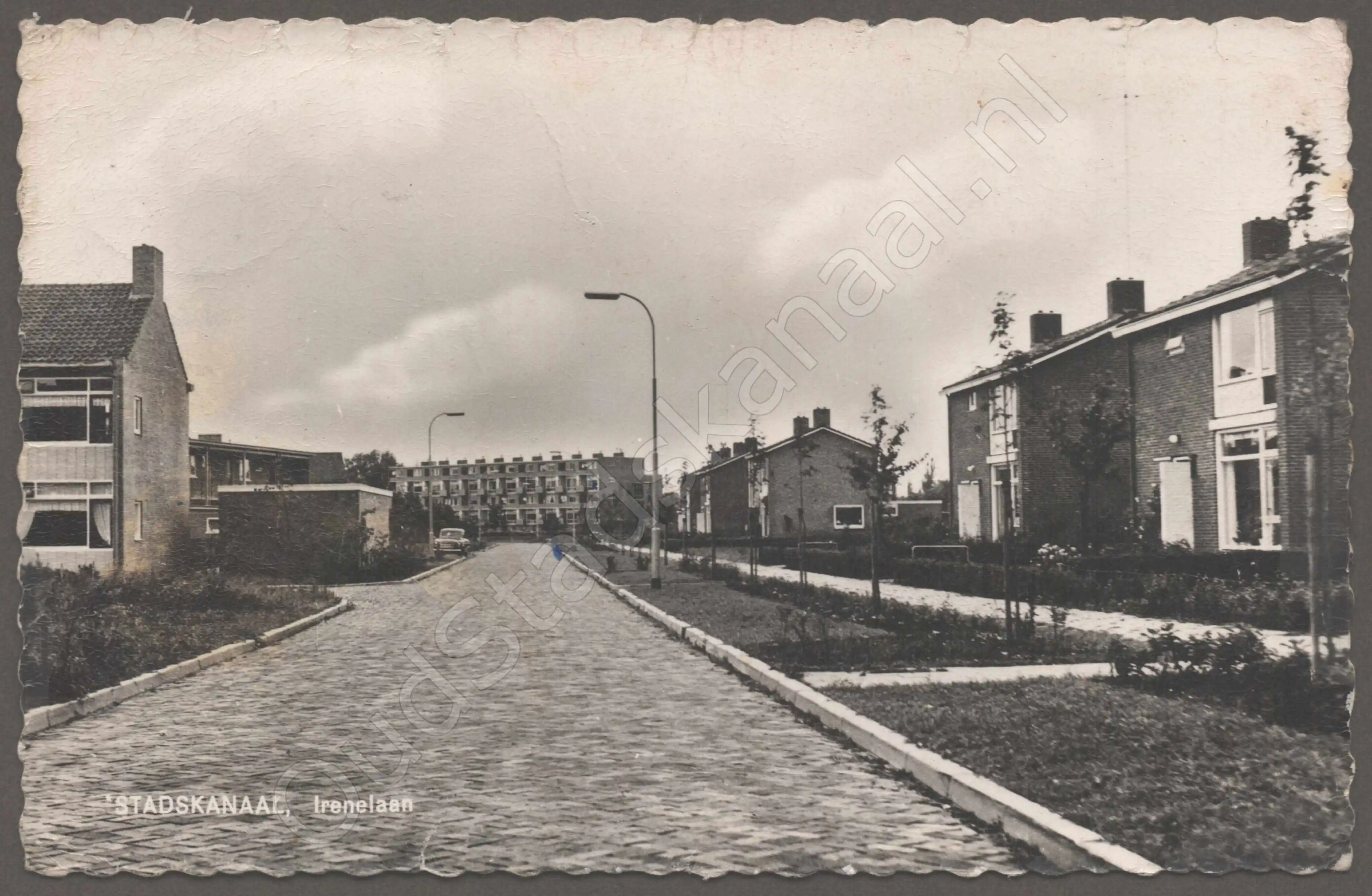<span id='curid'>7703</span>~STADSKANAAL, Irenelaan (&plusmn;1961)