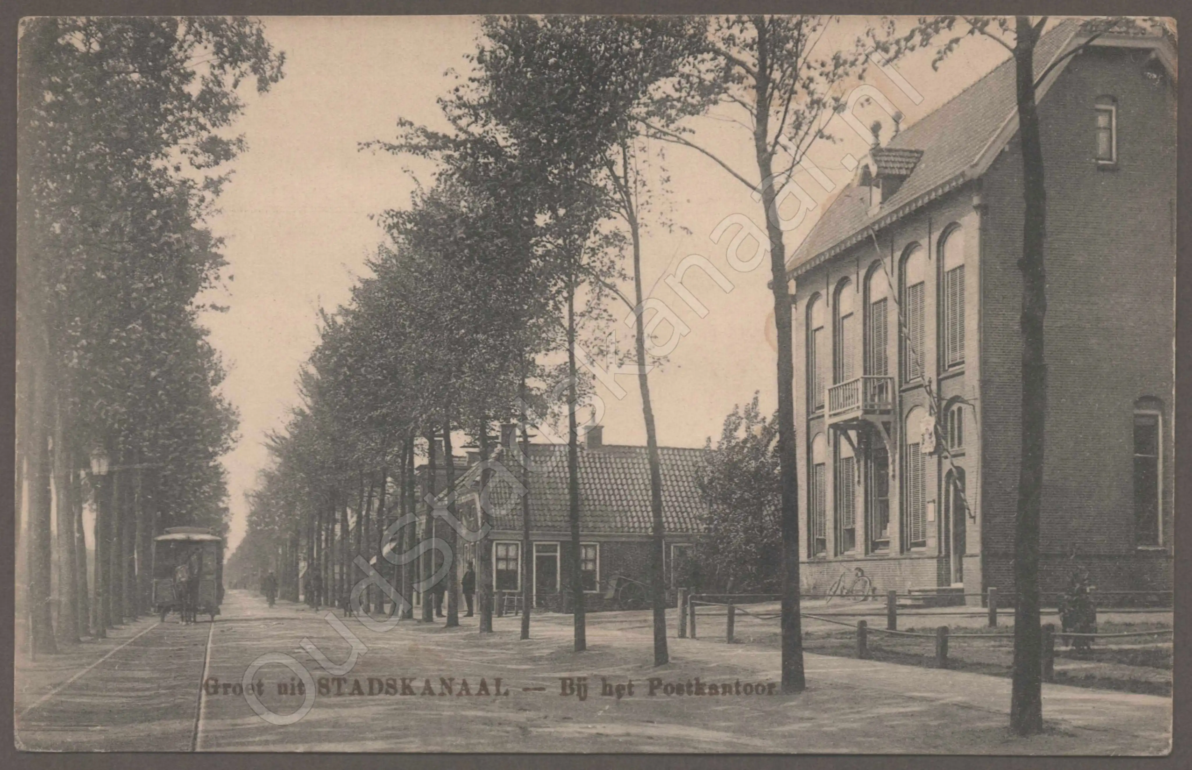 <span id='curid'>7909</span>~Groet uit STADSKANAAL. - Bij het Postkantoor (&plusmn;1916)