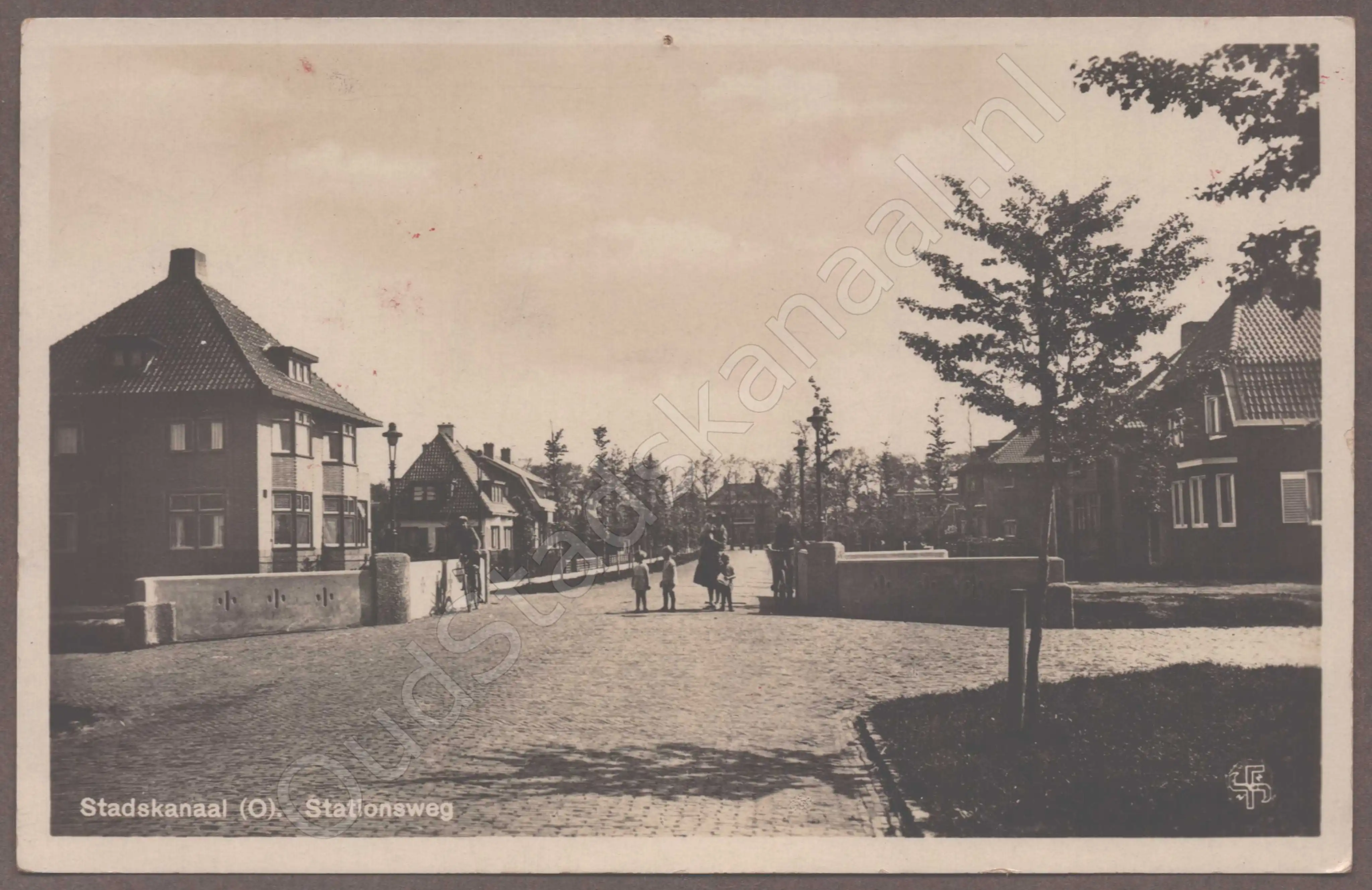 <span id='curid'>9699</span>~Stadskanaal (O). Stationsweg (&plusmn;1930)