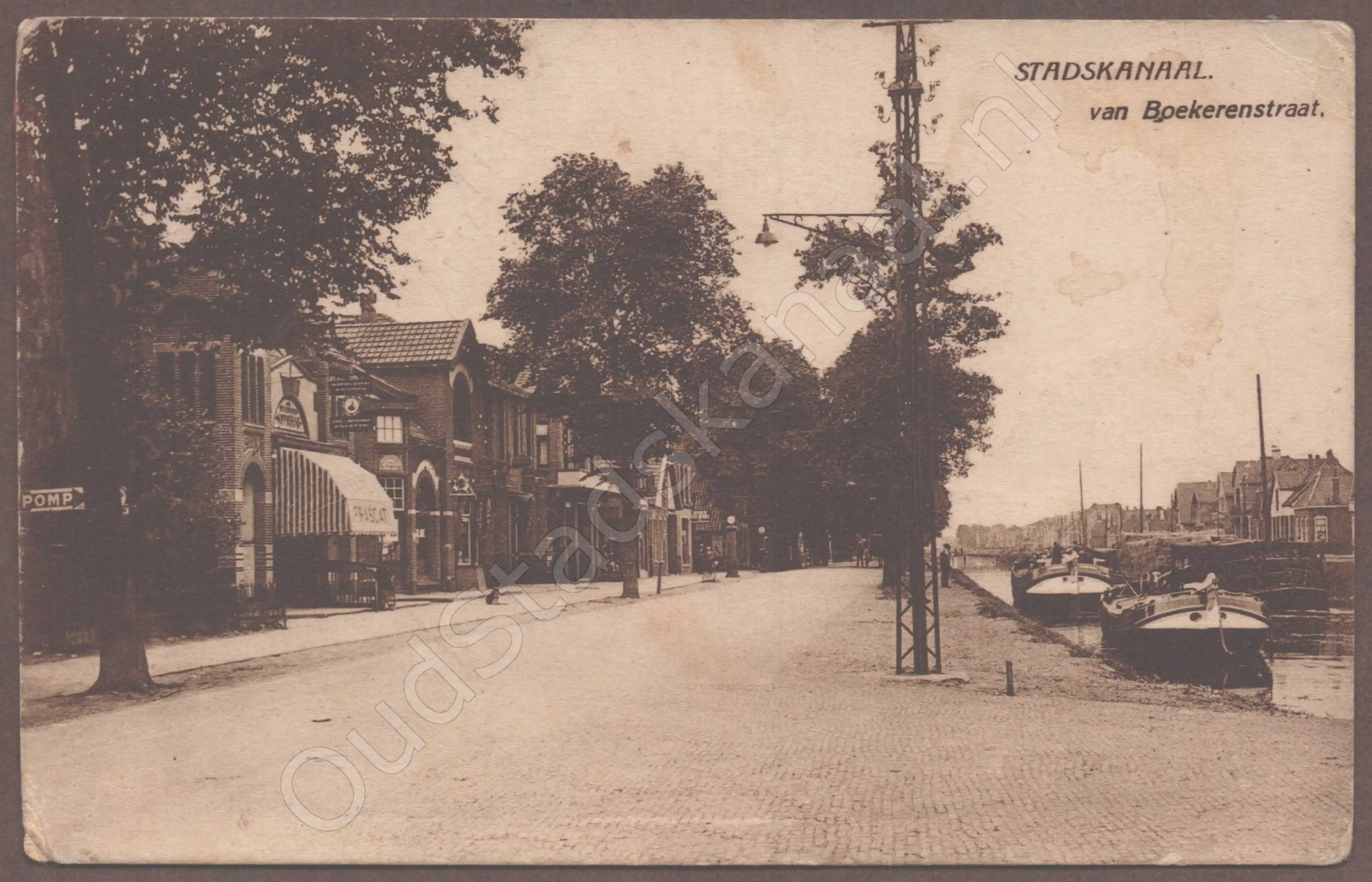 <span id='curid'>9944</span>~STADSKANAAL. - van Boekerenstraat. (&plusmn;1930)