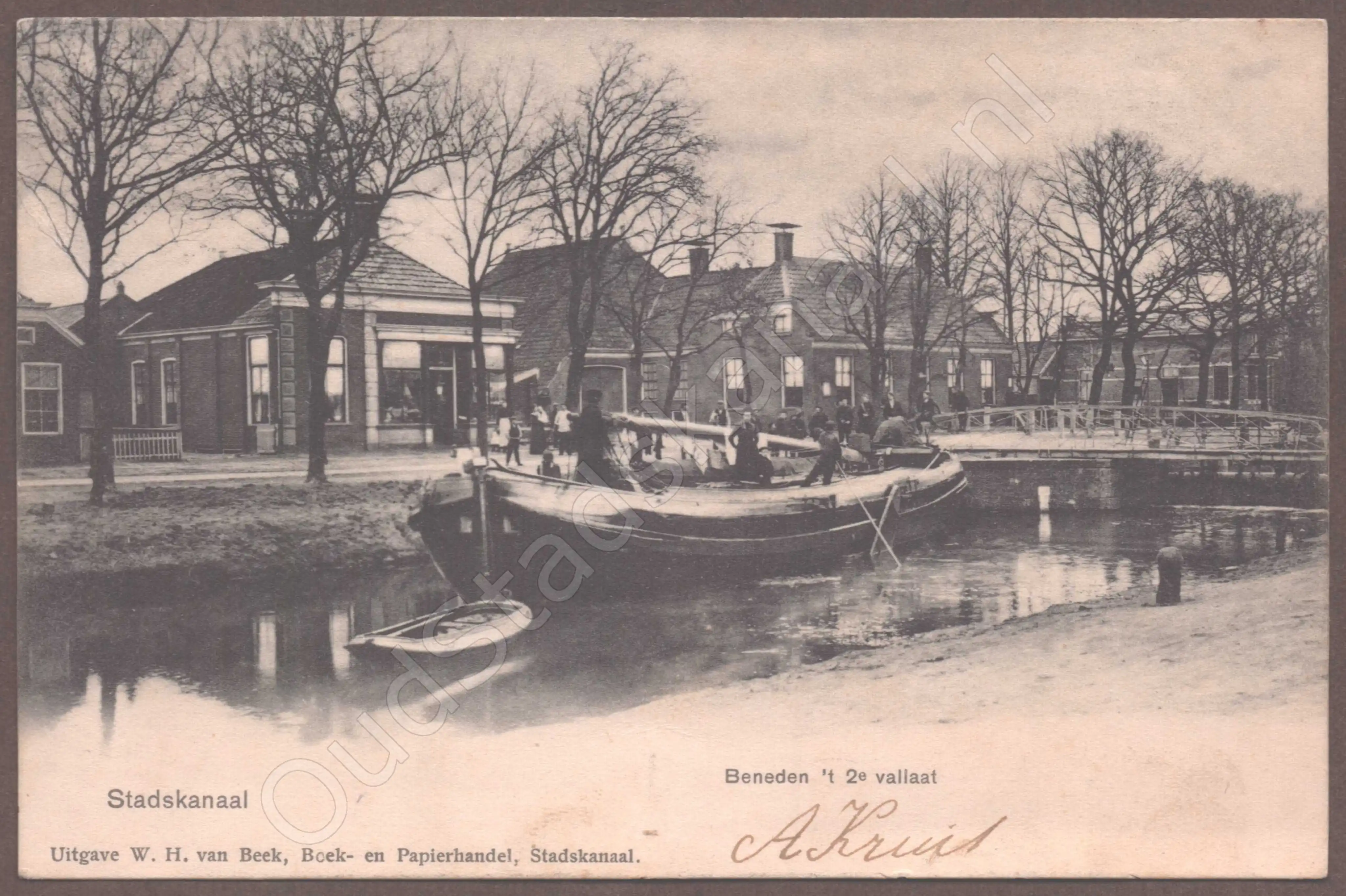 <span id='curid'>9945</span>~Stadskanaal - Beneden 't 2e vallaat (&plusmn;1901)